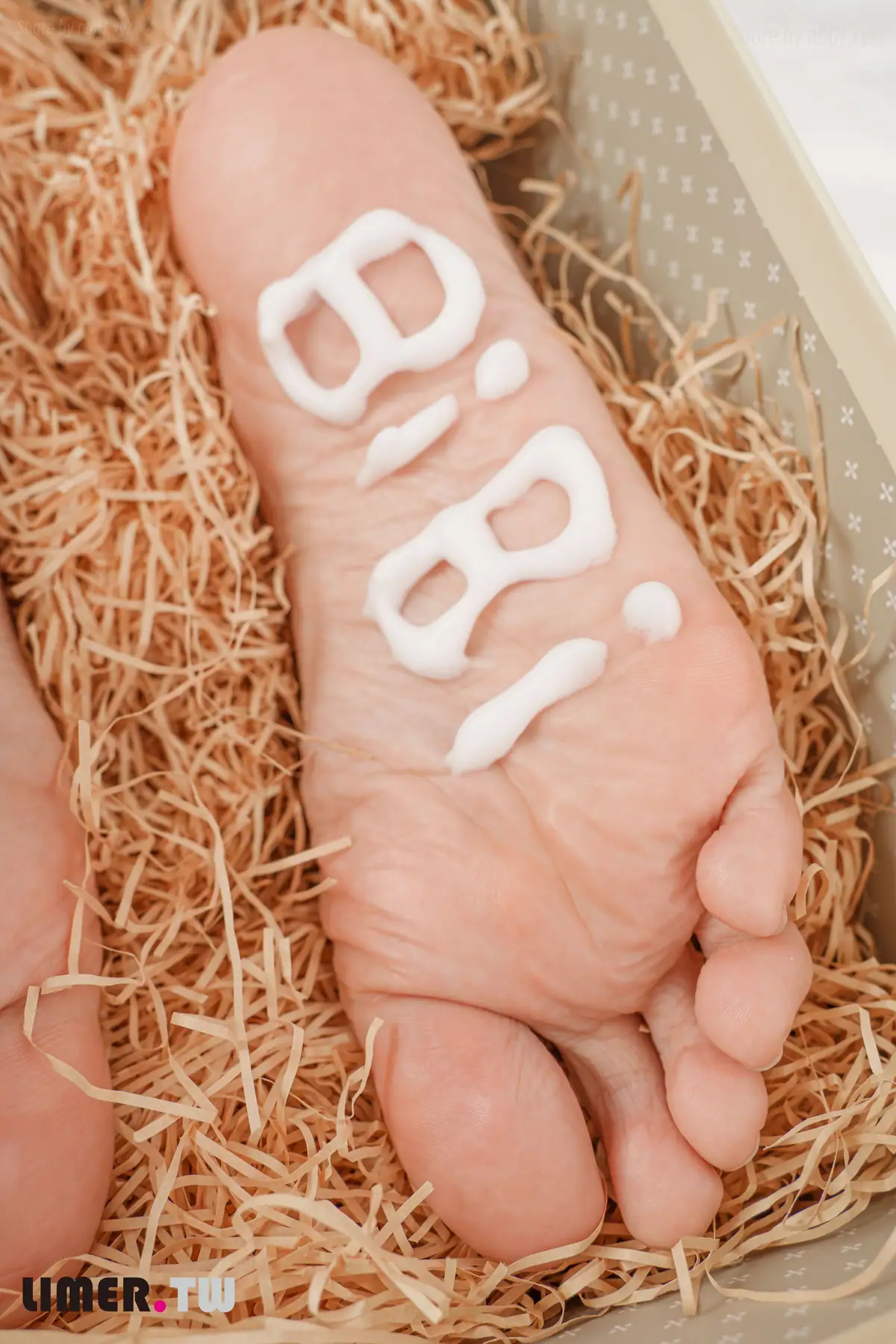 [Limerence原创]No.029 BiBi足盒激萌替身VS脚底TK(165P+1V_2.5G) [Limerence原创]No.029 BiBi足盒激萌替身VS脚底TK(165P+1V_2.5G)_nb01.xyz_0165 图片8