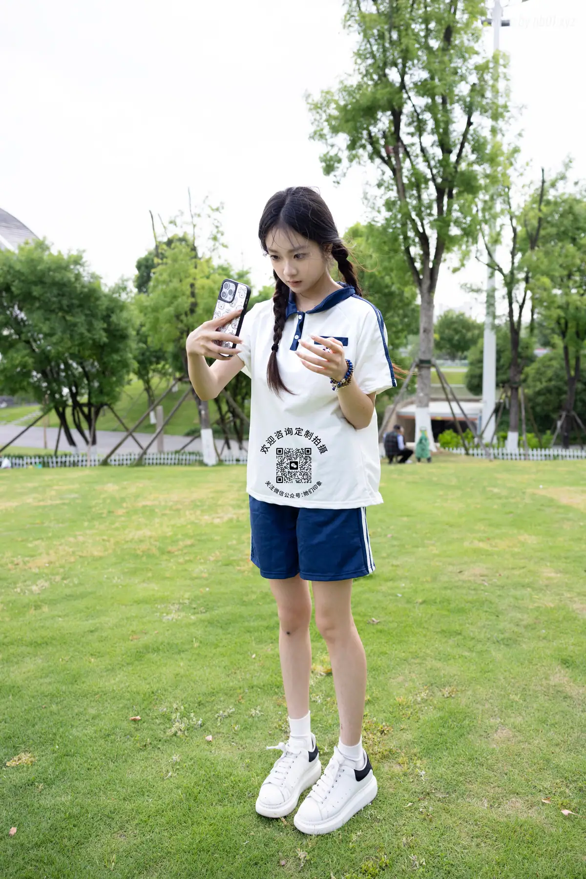 [她们印象]No.017 小鸣(163P+1V_1.7G) [她们印象]No.017 小鸣(163P+1V_1.7G)_nb01.xyz_0001