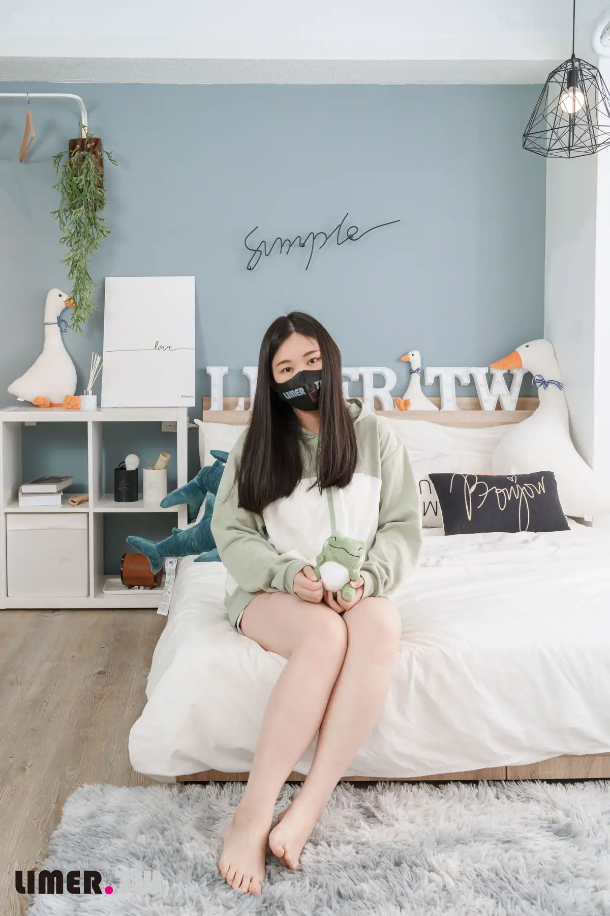 [Limerence原创]No.029 BiBi足盒激萌替身VS脚底TK(165P+1V_2.5G) [Limerence原创]No.029 BiBi足盒激萌替身VS脚底TK(165P+1V_2.5G)_nb01.xyz_0001