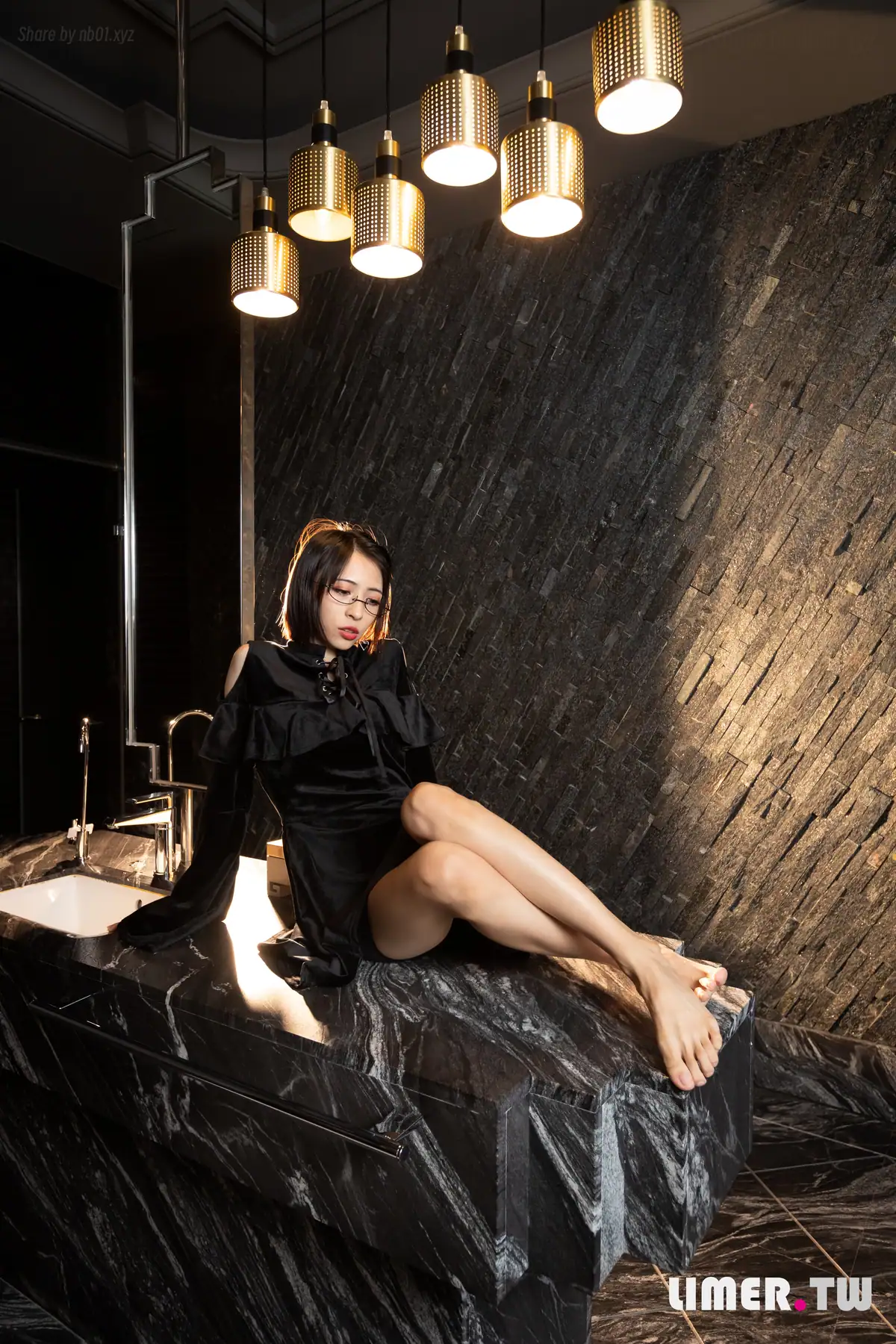 [Limerence原创]No.003 xxkuroko子子(129P+1V_2.8G) [Limerence原创]No.003 xxkuroko子子(129P+1V_2.8G)_nb01.xyz_0001