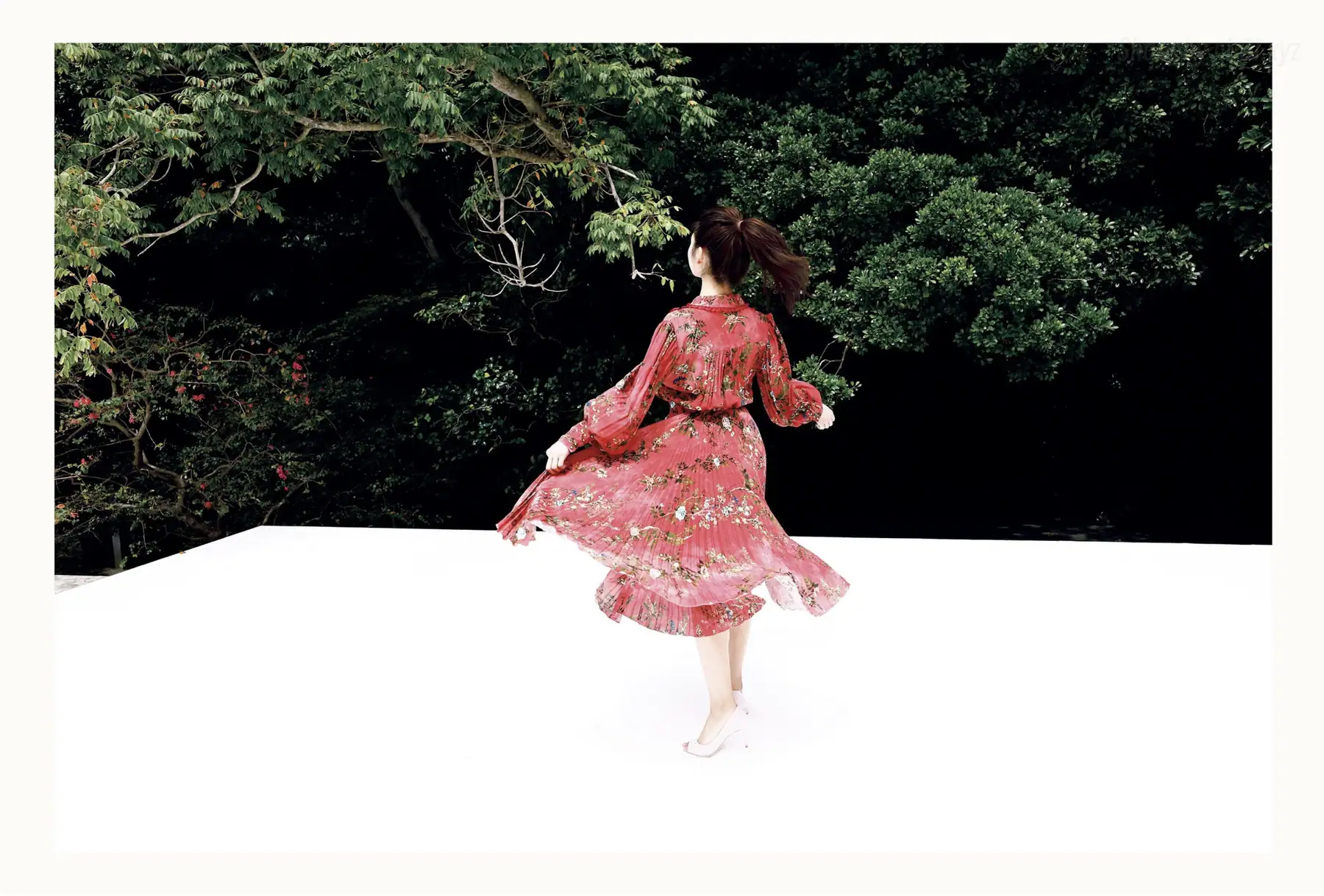 Moe Yuki(結城モエ) - デジタル写真集『Premiere moe yuki』(66P_164.7M) Moe Yuki(結城モエ) - デジタル写真集『Premiere moe yuki』(66P_164.7M)_nb01.xyz_0...