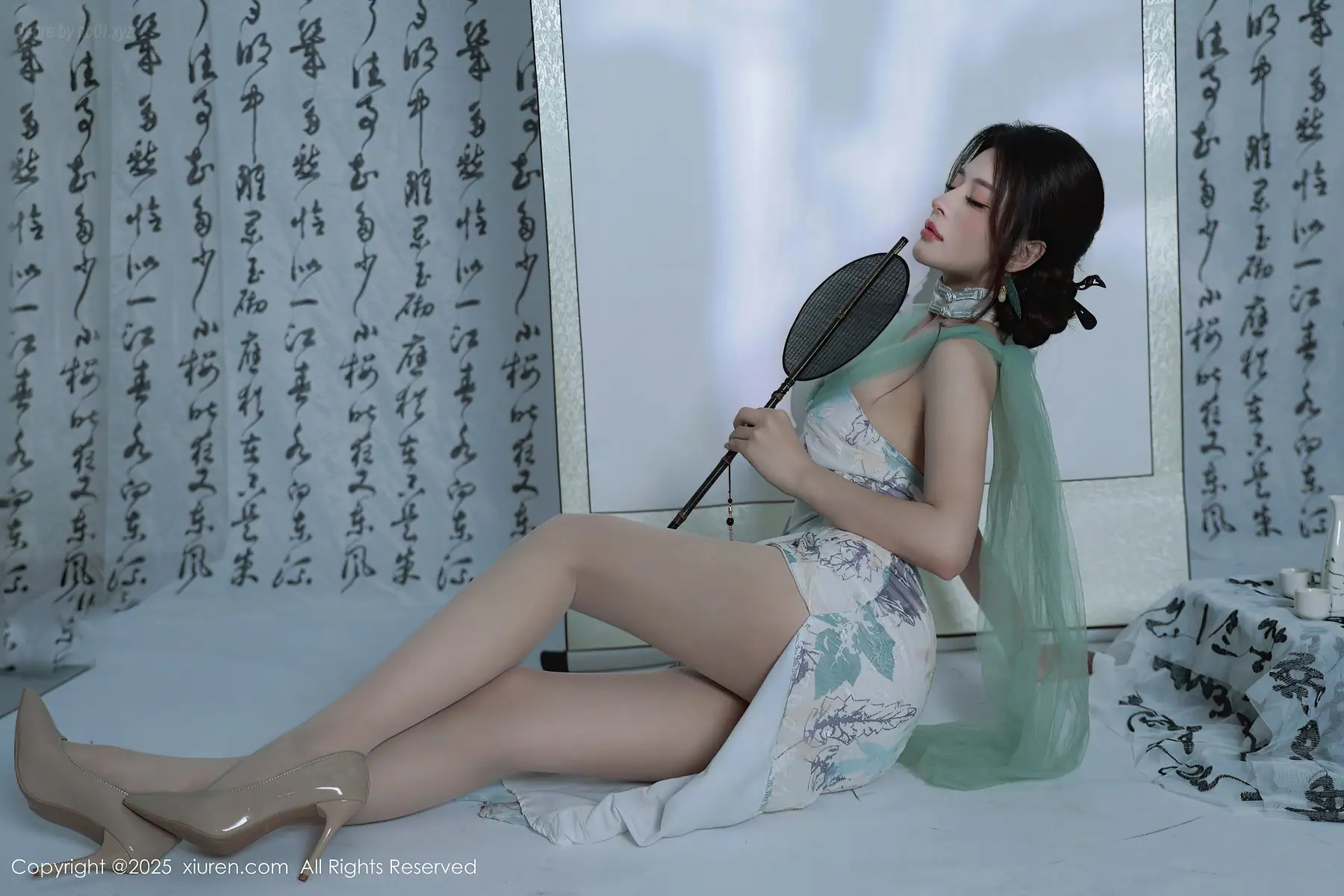 XIUREN No.10694 阿依莎(83P_101.0M) XIUREN No.10694 阿依莎(83P_101.0M)_nb01.xyz_0033 图片4