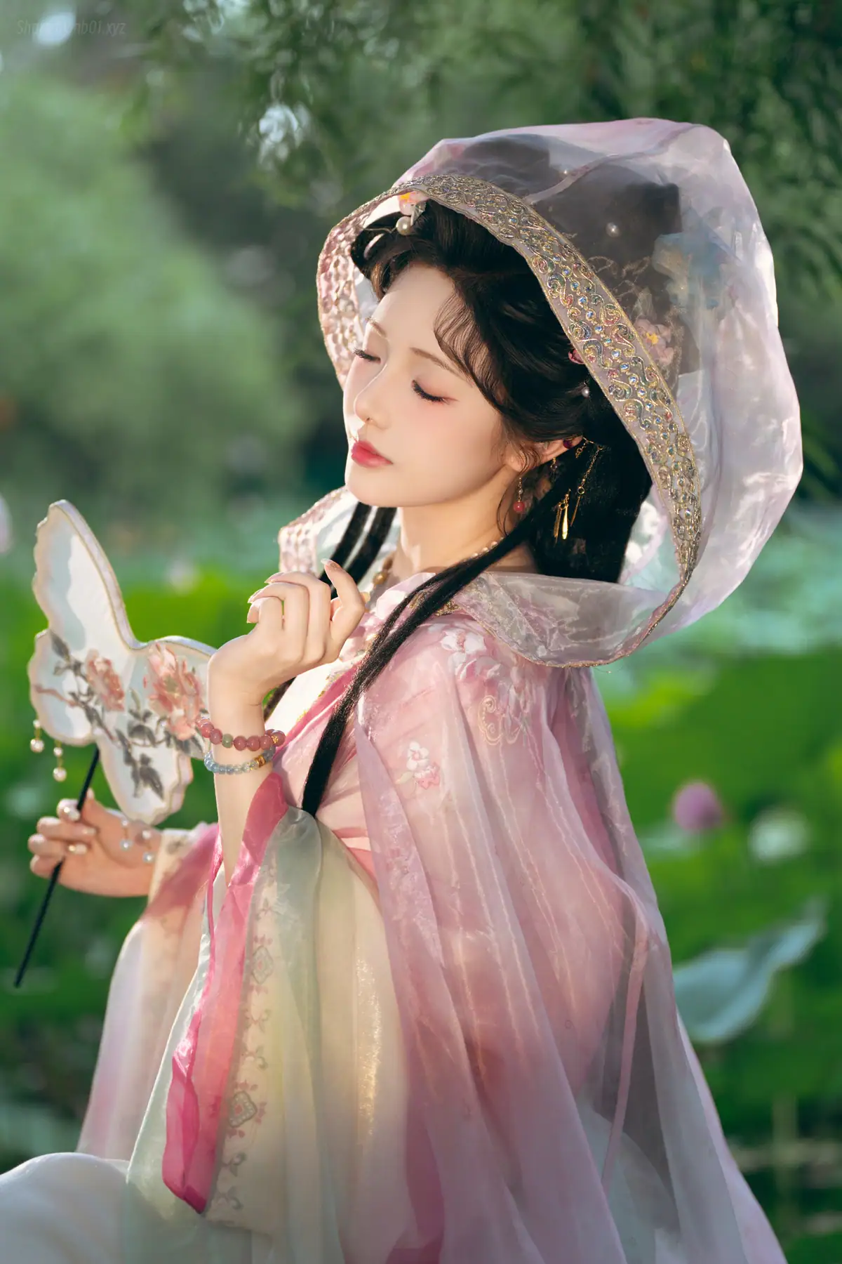 雯妹不讲道理 - 祝您中秋快乐owo(20P_28.8M) 雯妹不讲道理 - 祝您中秋快乐owo(20P_28.8M)_nb01.xyz_0009 图片7