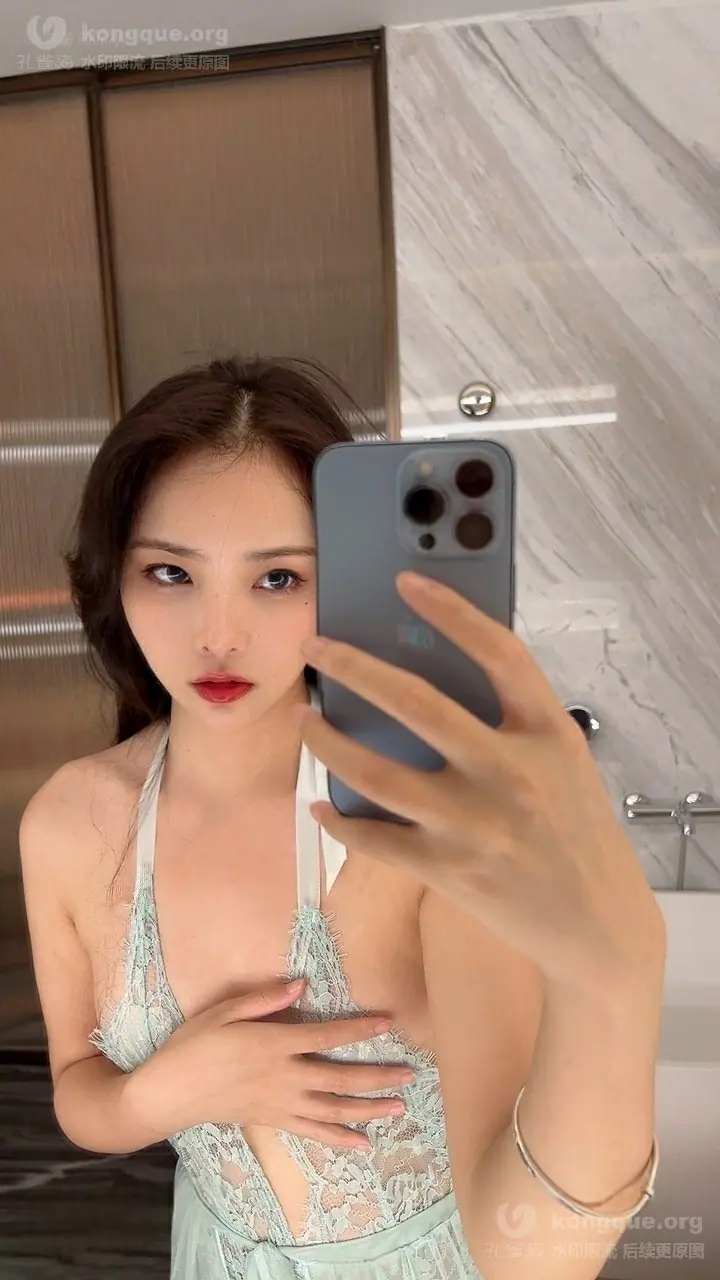 苏嫣嫣阿姨 - 蓝色薄纱裙(38P+4V_289.7M) 苏嫣嫣阿姨 - 蓝色薄纱裙(38P+4V_289.7M)_nb01.xyz_0038 图片8