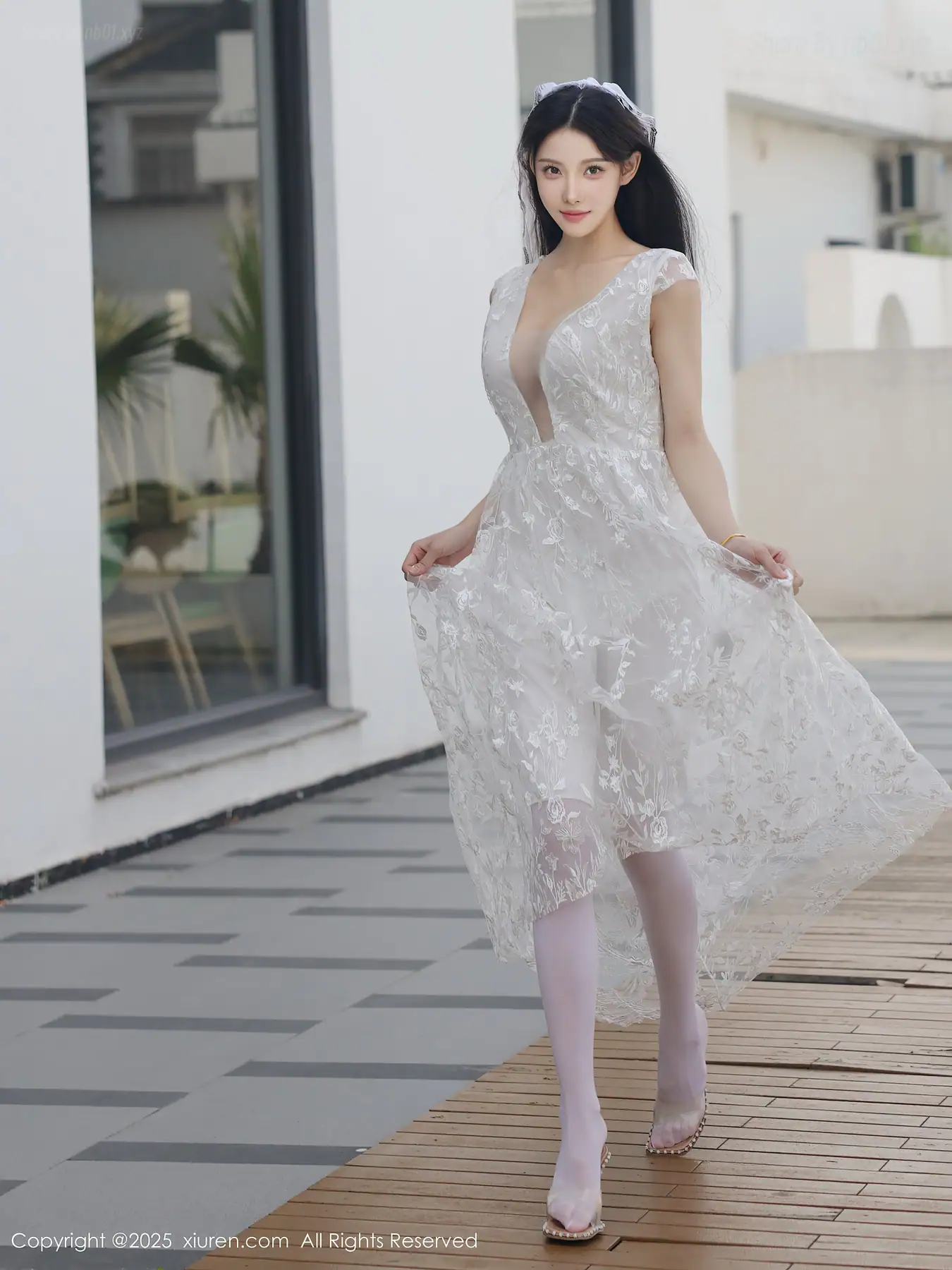 XIUREN No.10661 梨霜儿(83P_146.4M) XIUREN No.10661 梨霜儿(83P_146.4M)_nb01.xyz_0010 图片3