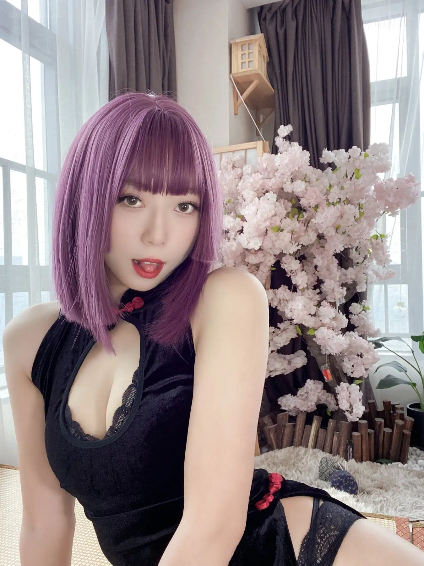 Money冷冷 - 高叉旗袍蕾丝裙(107P_167.3M) Money冷冷 - 高叉旗袍蕾丝裙(107P_167.3M)_nb01.xyz_0107 图片8