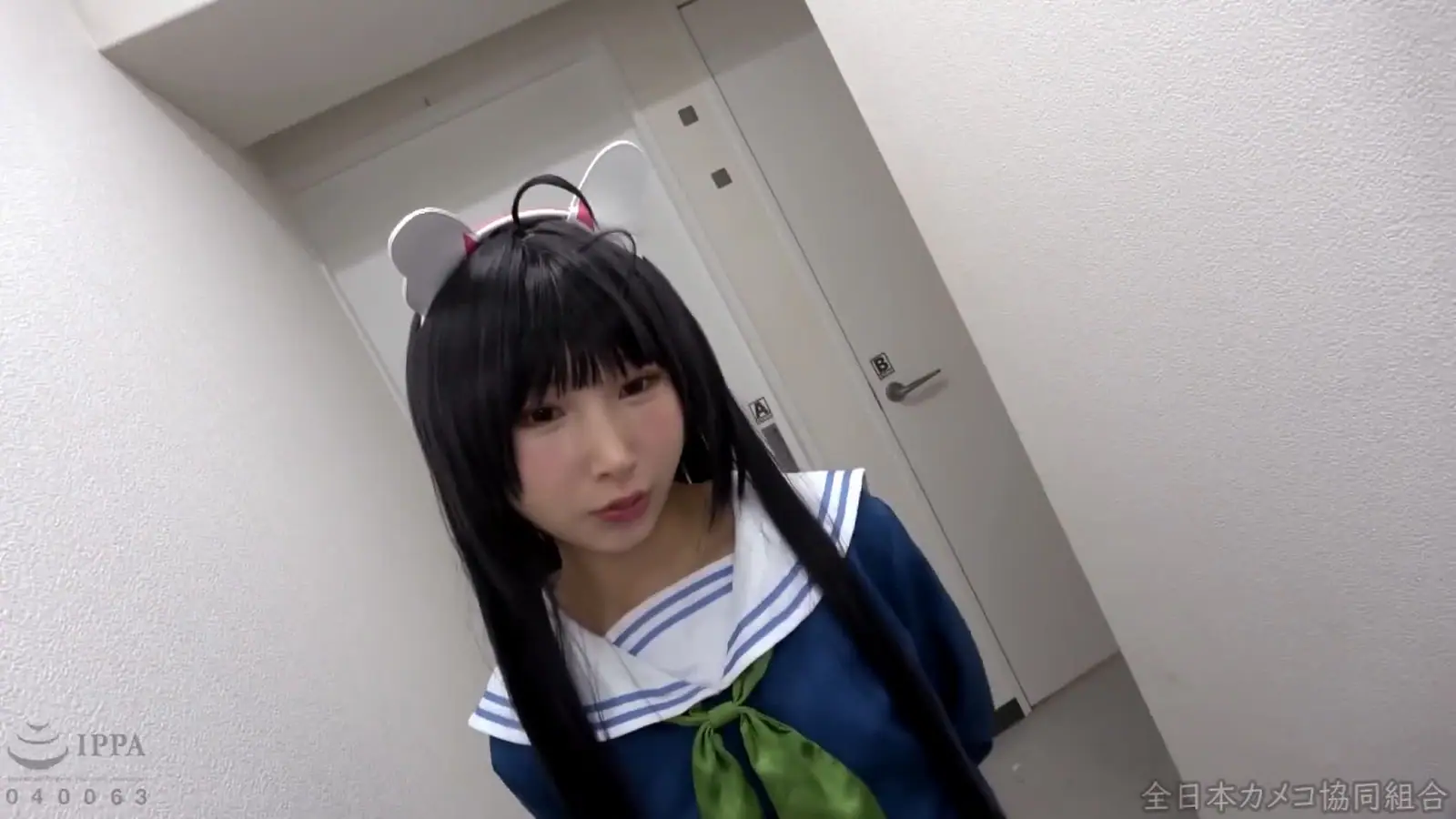 全日本カメコ協同組合 - 2025-08-16_NCYF-045_孕ませ特化 中出しザーメン18発 チビッコ生意気レイヤーを極太カメコ集団が子宮ボコボコ制裁【オマ〇コぶっ壊れ無限イキ潮失禁】7P大乱交SEX 全日本カメコ協同組合 - 2025-...