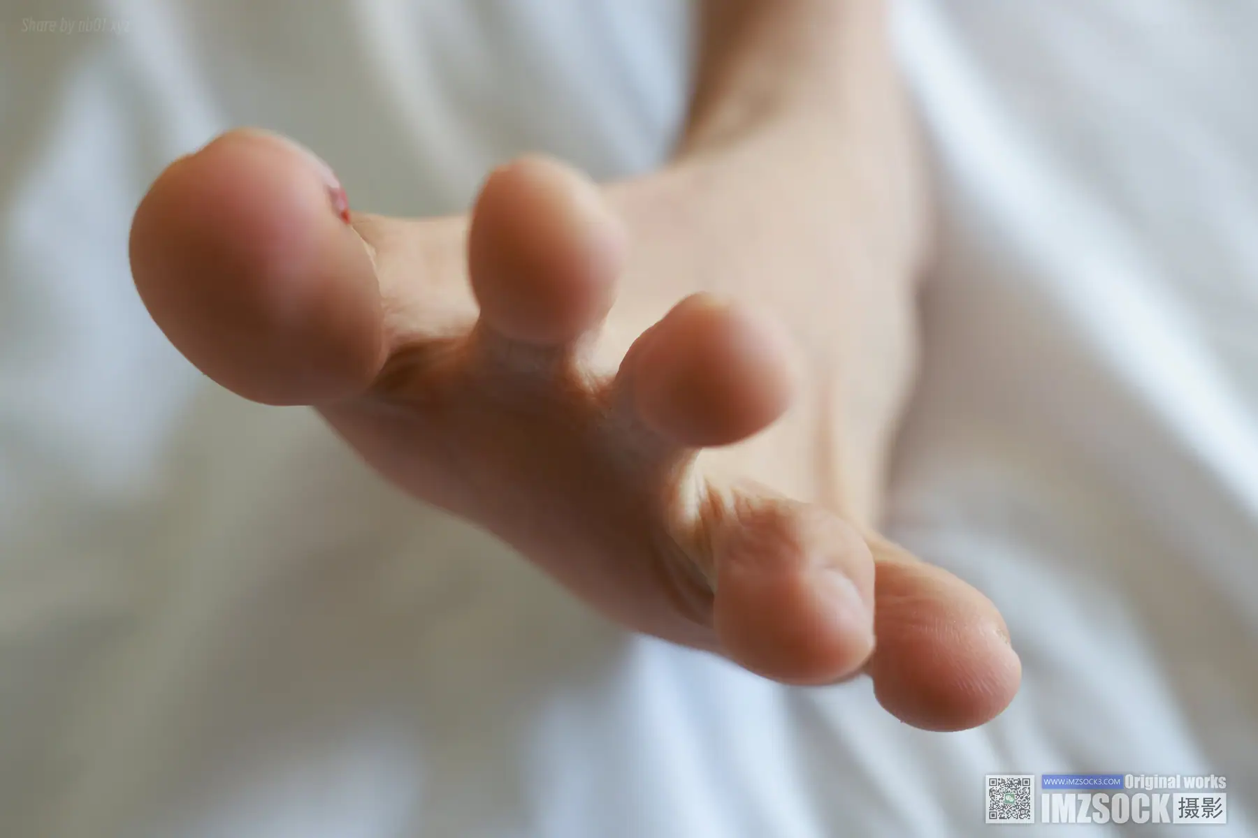 [MZSOCK爱美足]No.307 倩儿(122P+1V_1021.0M) [MZSOCK爱美足]No.307 倩儿(122P+1V_1021.0M)_nb01.xyz_0122 图片8