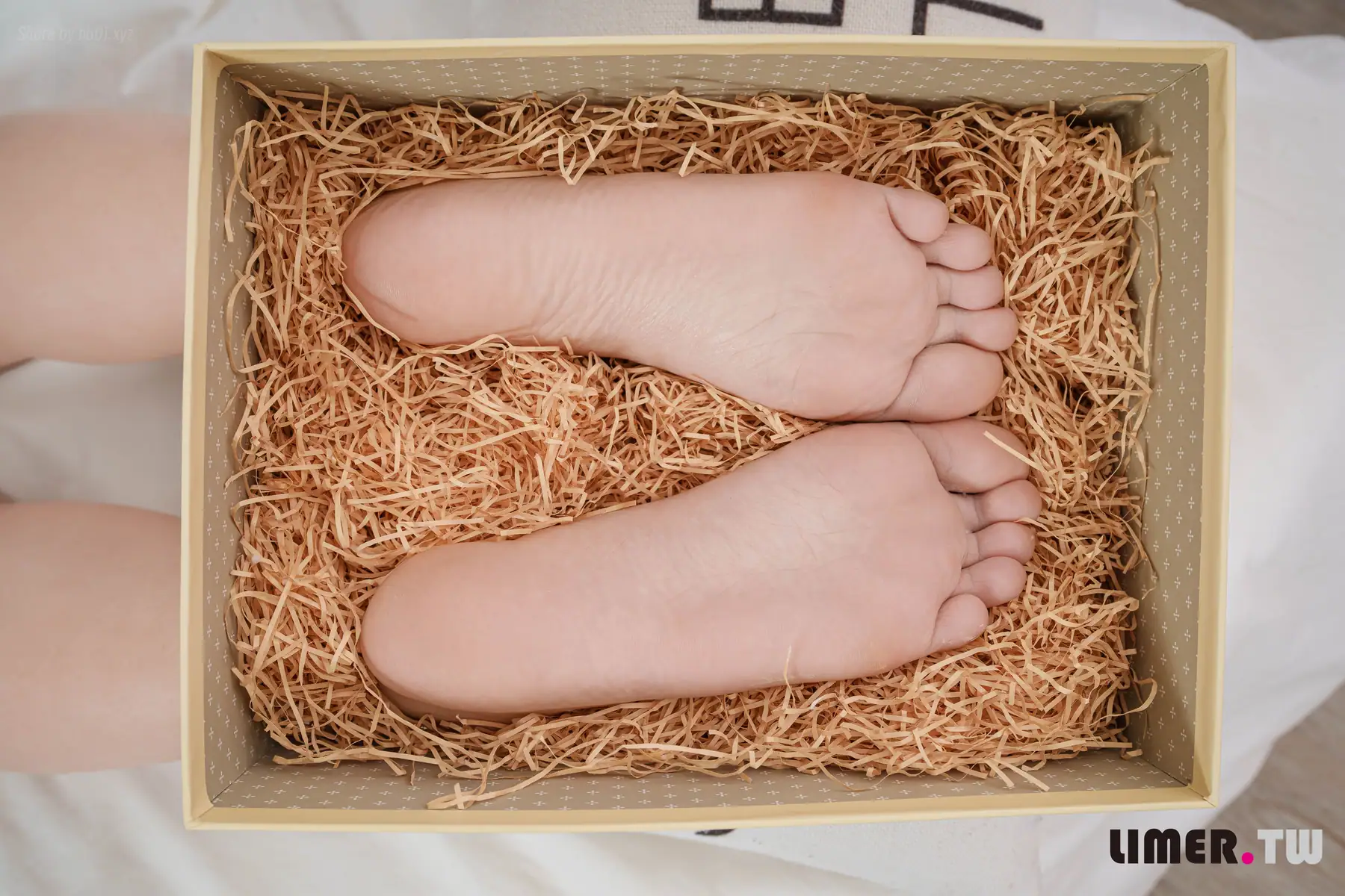 [Limerence原创]No.072 素人Una 可口啾C脚脚蛋糕(150P+1V_2.6G) [Limerence原创]No.072 素人Una 可口啾C脚脚蛋糕(150P+1V_2.6G)_nb01.xyz_0002 图片2