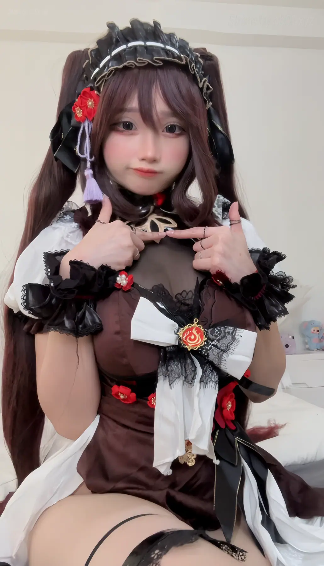 Itsch.y - Hu Tao Maid 胡桃女仆装_原神(10P_85.4M) Itsch.y - Hu Tao Maid 胡桃女仆装_原神(10P_85.4M)_nb01.xyz_0010 图片8