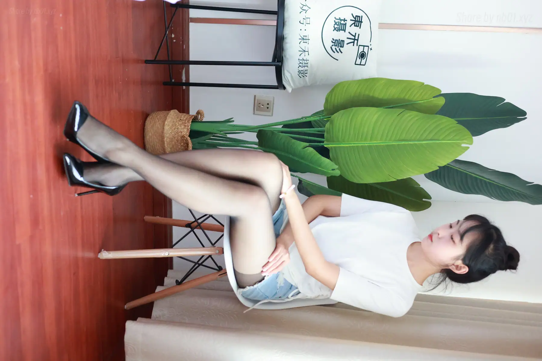 [三禾摄影]No.012 牛仔热裤 高跟 长丝(208P_381.7M) [三禾摄影]No.012 牛仔热裤 高跟 长丝(208P_381.7M)_nb01.xyz_0003 图片2