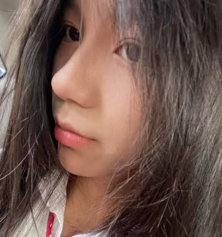 马丹妮 完整版视频流出 乖巧懂事且反差，在酒店释放天性，穿着新买的JK制服口交做爱 妹子颜值在线(4P+2V_1.3G) 马丹妮 完整版视频流出 乖巧懂事且反差，在酒店释放天性，穿着新买的JK制服口交做爱 妹子颜值在线(4P+2V_1.3G)_...