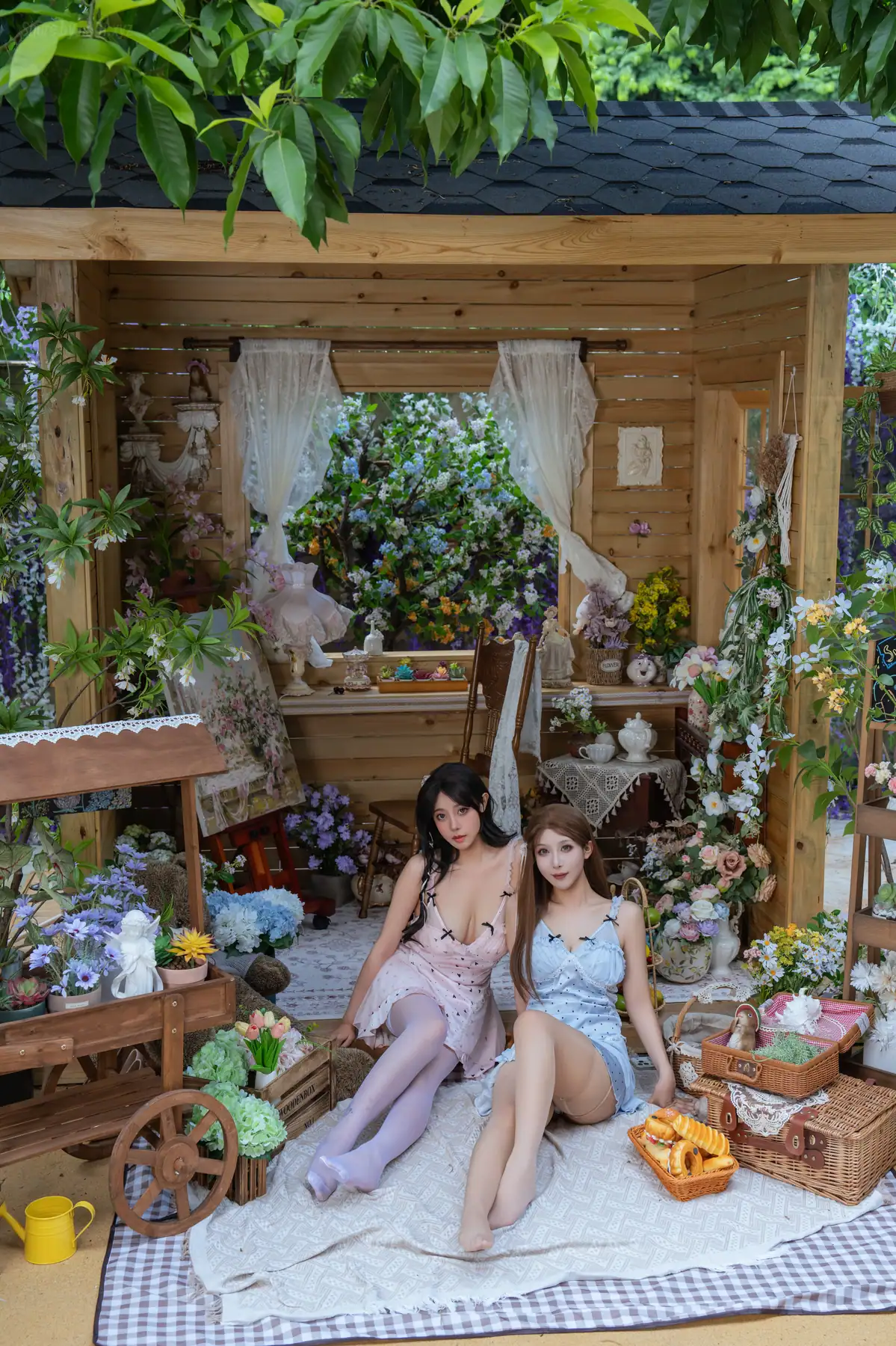 云溪溪(Yunx1x1) & 奶桃桃 & 奈汐酱nice - 花眠(90P+1V_1.6G) 云溪溪(Yunx1x1) & 奶桃桃 & 奈汐酱nice - 花眠(90P+1V_1.6G)_nb01.xyz_0001