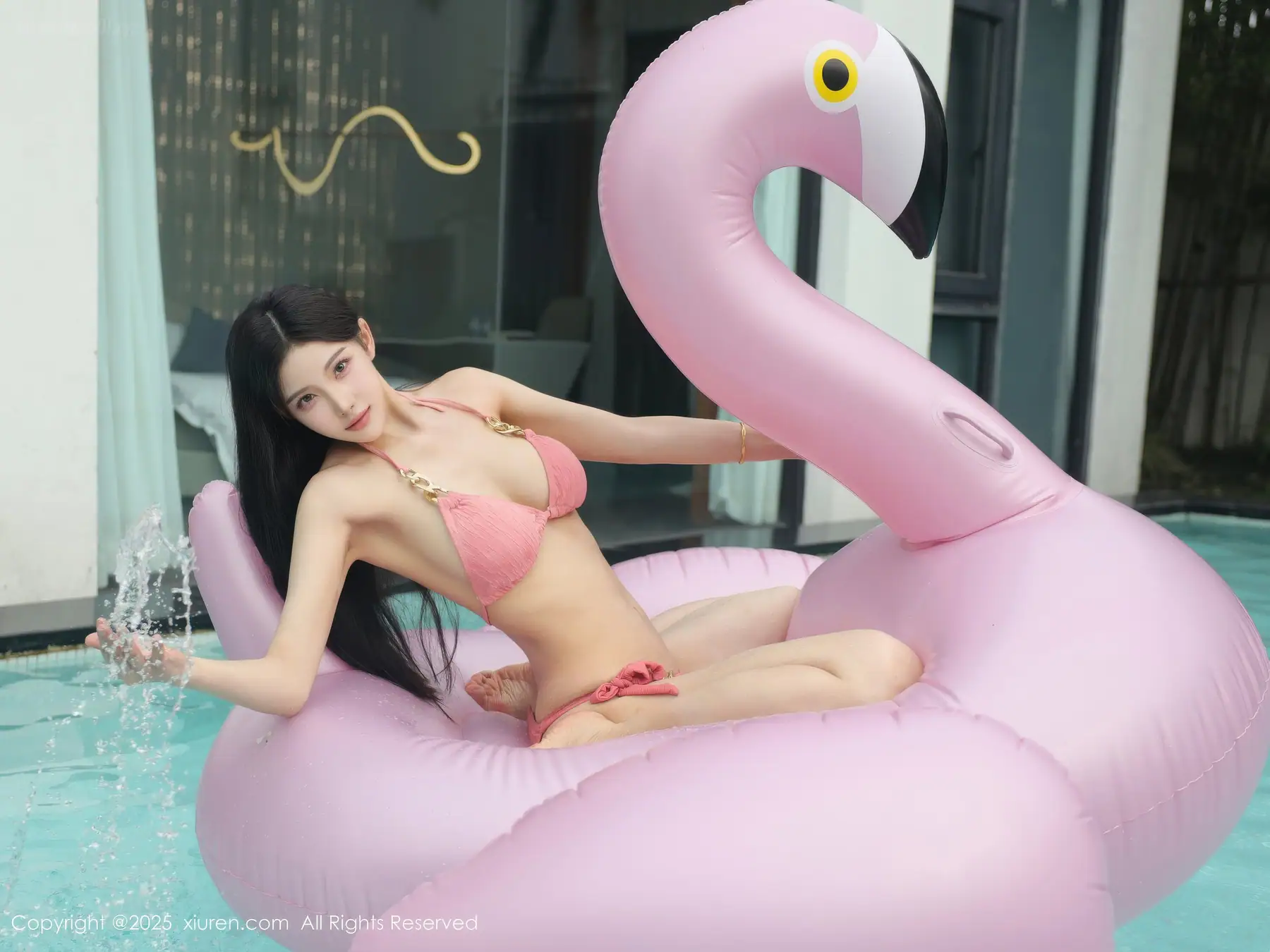 XIUREN No.10863 梨霜儿(71P_109.5M) XIUREN No.10863 梨霜儿(71P_109.5M)_nb01.xyz_0043 图片3