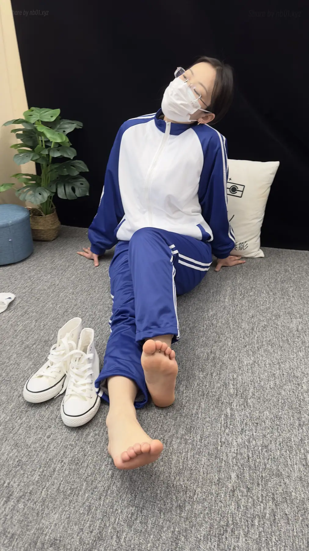 [三禾摄影]No.008 校服 帆布鞋 船袜 短丝(153P+3V_7.3G) [三禾摄影]No.008 校服 帆布鞋 船袜 短丝(153P+3V_7.3G)_nb01.xyz_0123 图片7