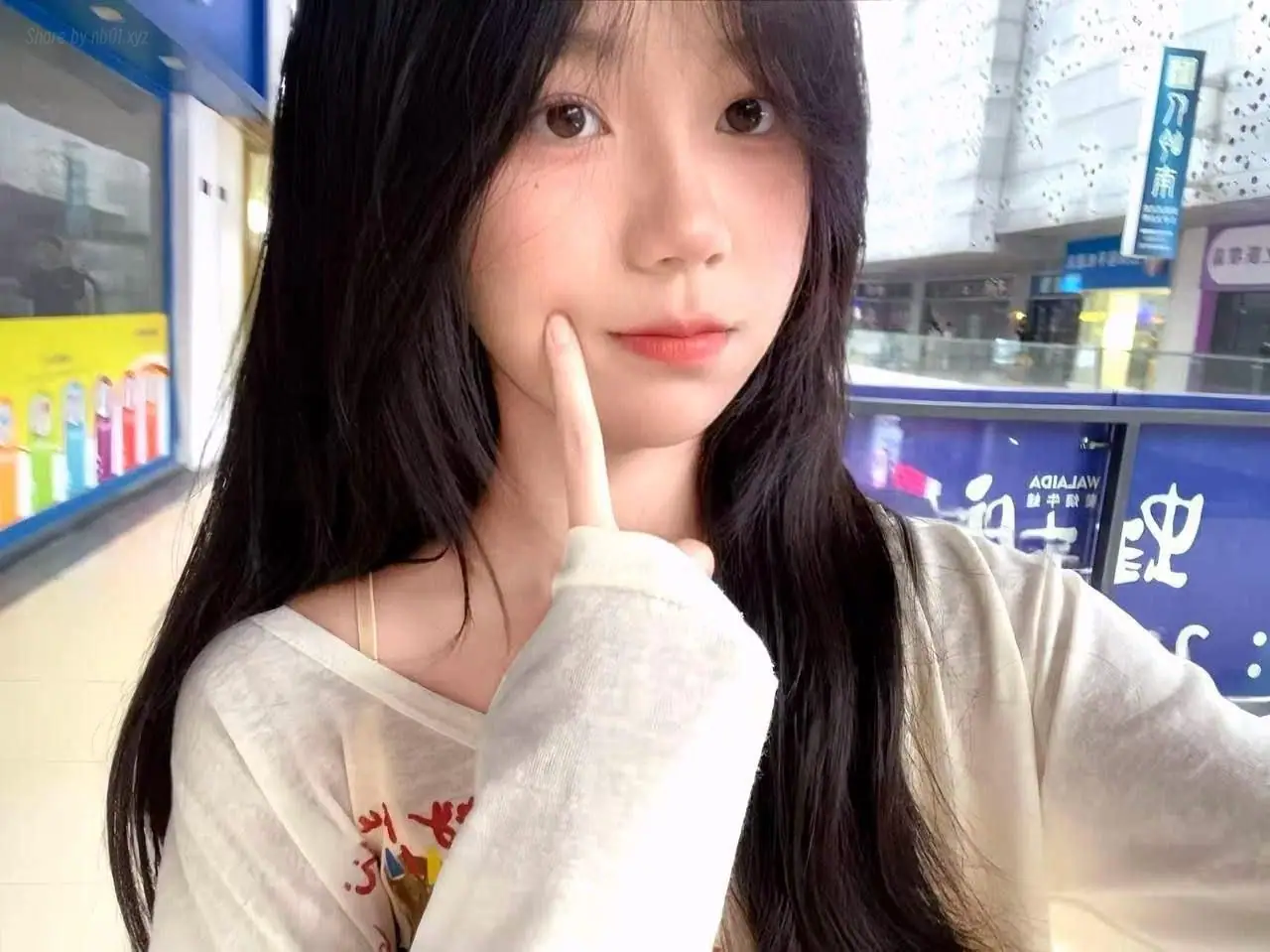 马丹妮 完整版视频流出 乖巧懂事且反差，在酒店释放天性，穿着新买的JK制服口交做爱 妹子颜值在线(4P+2V_1.3G) 马丹妮 完整版视频流出 乖巧懂事且反差，在酒店释放天性，穿着新买的JK制服口交做爱 妹子颜值在线(4P+2V_1.3G)_...