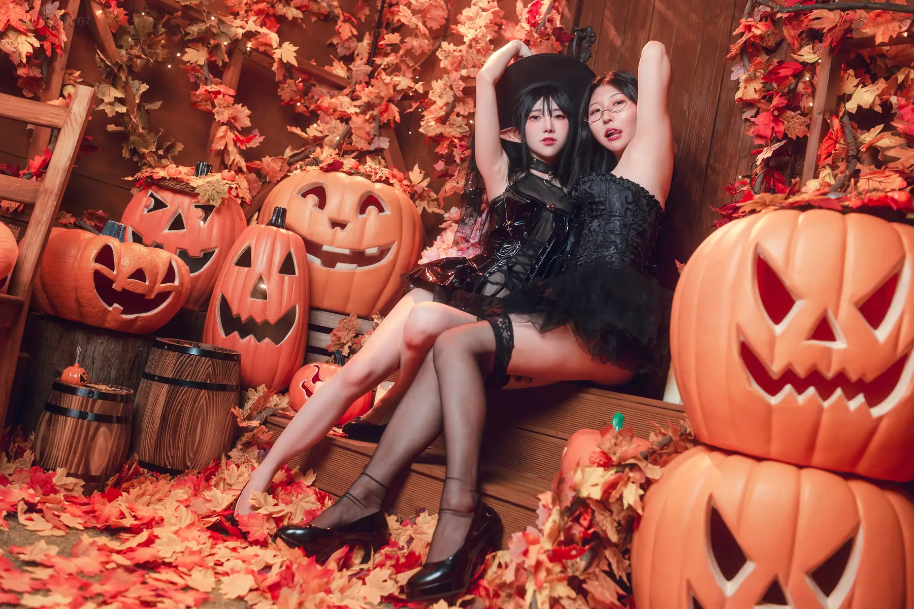 Sally多啦雪(Sally Dorasnow) - 2024-10月_Sally X Raana Halloween Set(17P_47.6M) Sally多啦雪(Sally Dorasnow) - 2024-10月_Sally X Raa...