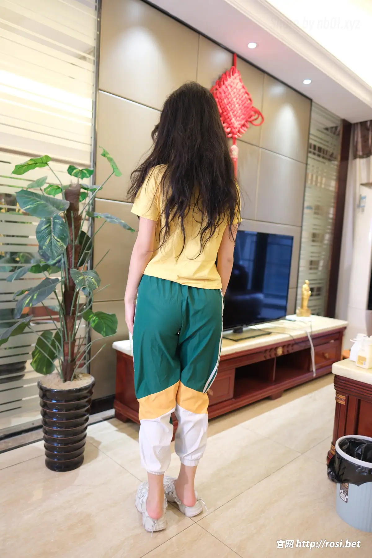 [ROSI写真]2025.10.25 No.5073(76P_64.0M) [ROSI写真]2025.10.25 No.5073(76P_64.0M)_nb01.xyz_0012 图片4