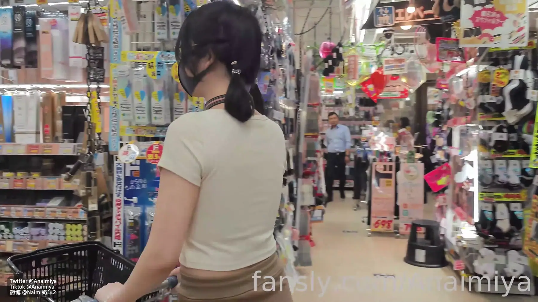 Anaimiya奶咪 - 剧情 强迫地铁无内出行(29P+1V_6.6G) Anaimiya奶咪 - 剧情 强迫地铁无内出行(29P+1V_6.6G)_nb01.xyz_0002 图片2