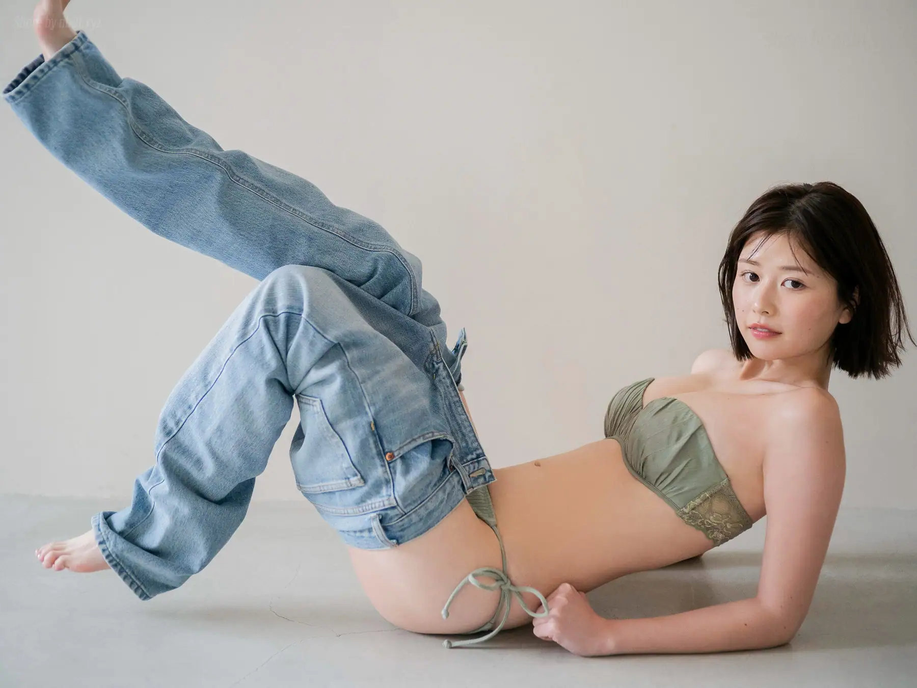 Yuzuha Saeki(冴木柚葉) - FRIDAYデジタル写真集 気になるあの子(84P_31.7M) Yuzuha Saeki(冴木柚葉) - FRIDAYデジタル写真集 気になるあの子(84P_31.7M)_nb01.xyz_0030 图片6