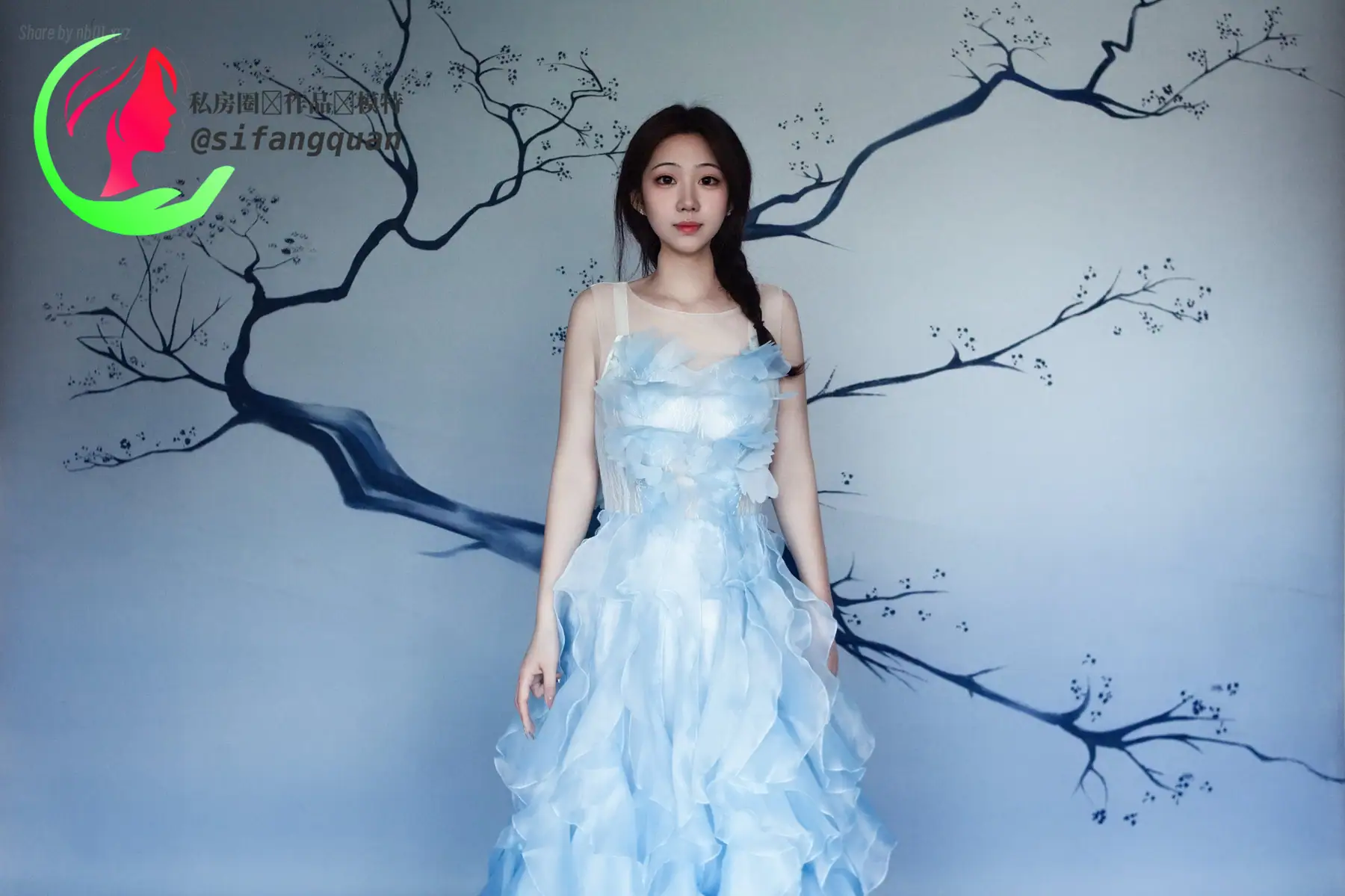 国模 - 大一学妹公主裙与青花瓷 全尺度私拍(132P_207.3M) 国模 - 大一学妹公主裙与青花瓷 全尺度私拍(132P_207.3M)_nb01.xyz_0002 图片2