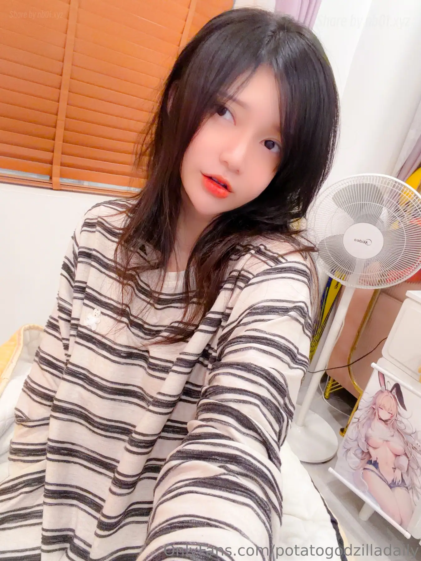 Potato Godzilla Daily - 2025-12月合集(32P_44.4M) Potato Godzilla Daily - 2025-12月合集(32P_44.4M)_nb01.xyz_0001