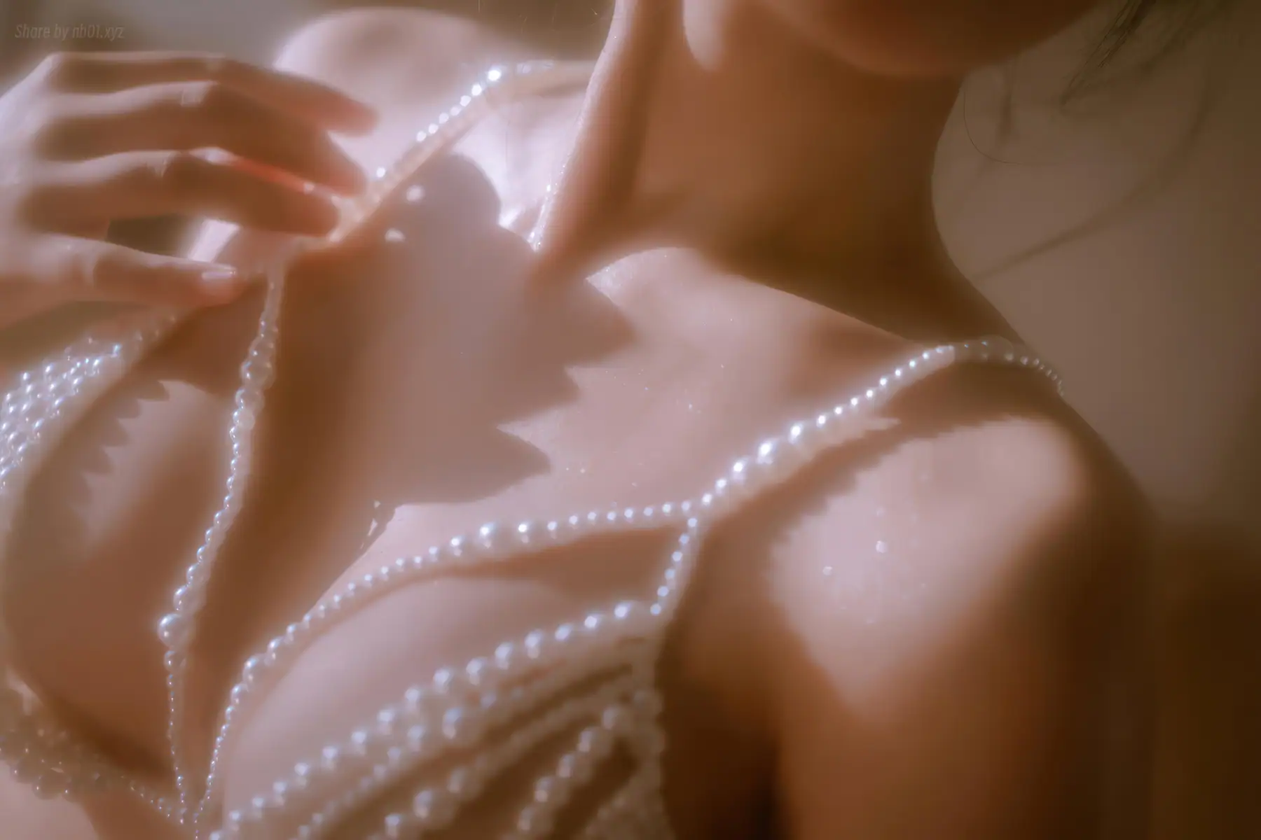 萌芽儿o0 - 左家娇女(49P_52.7M) 萌芽儿o0 - 左家娇女(49P_52.7M)_nb01.xyz_0005 图片2