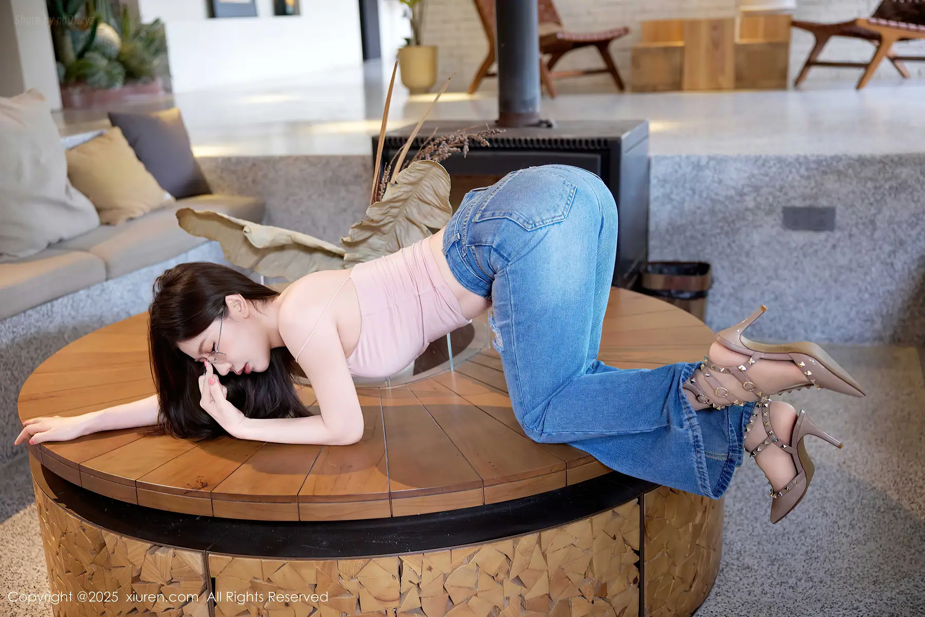 XIUREN No.10983 尹甜甜sunny(84P_252.5M) XIUREN No.10983 尹甜甜sunny(84P_252.5M)_nb01.xyz_0024 图片4