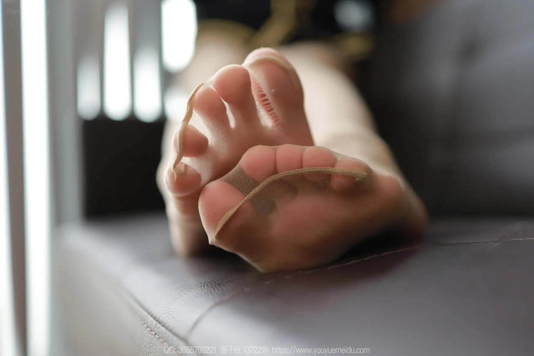 [IESS异思趣向]20260112-B 兔兔《白色靴子（下）》(86P_83.1M) [IESS异思趣向]20260112-B 兔兔《白色靴子（下）》(86P_83.1M)_nb01.xyz_0008 图片2