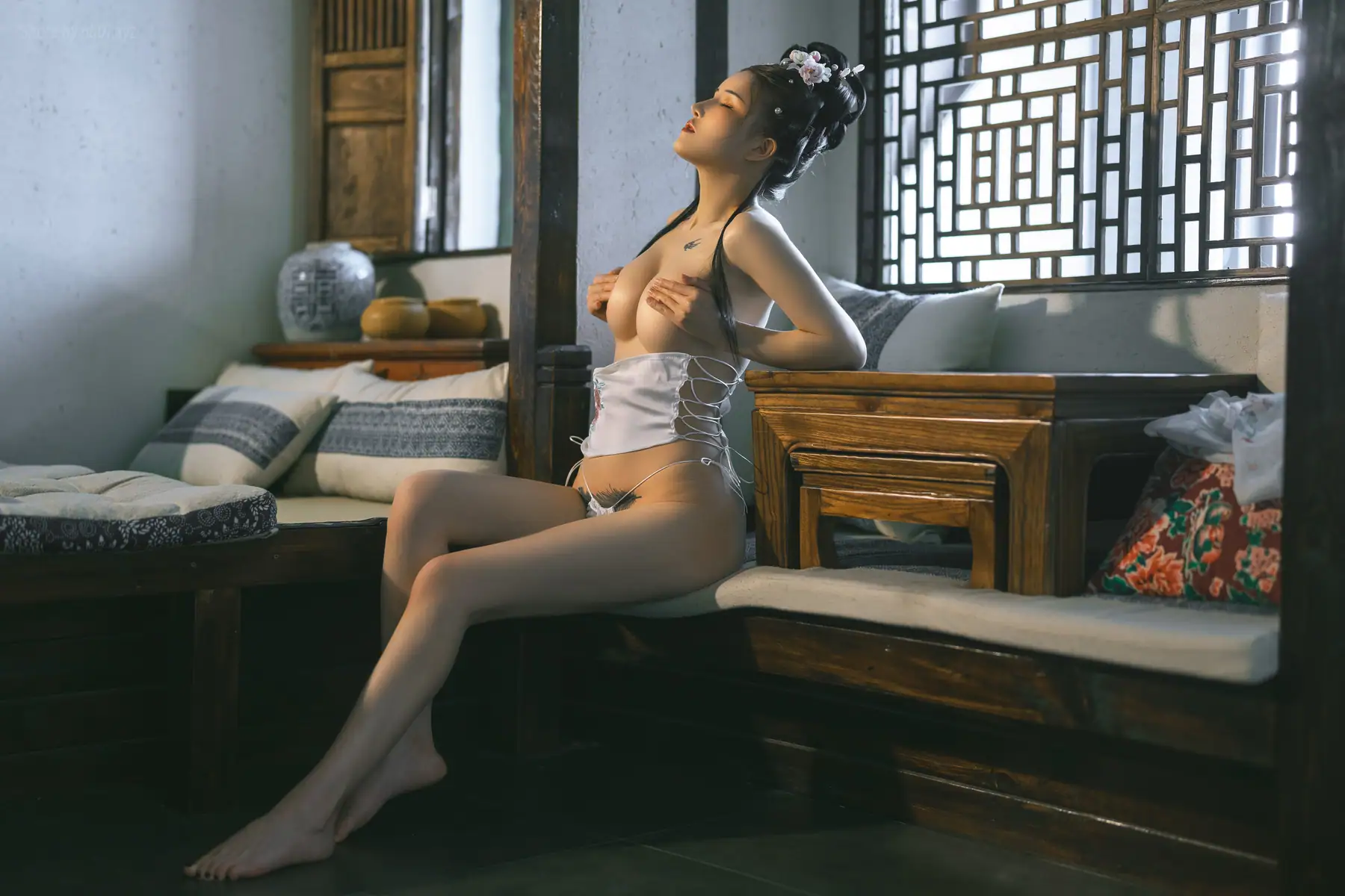 鹿八岁 - 花想容(60P_228.6M) 鹿八岁 - 花想容(60P_228.6M)_nb01.xyz_0019 图片3