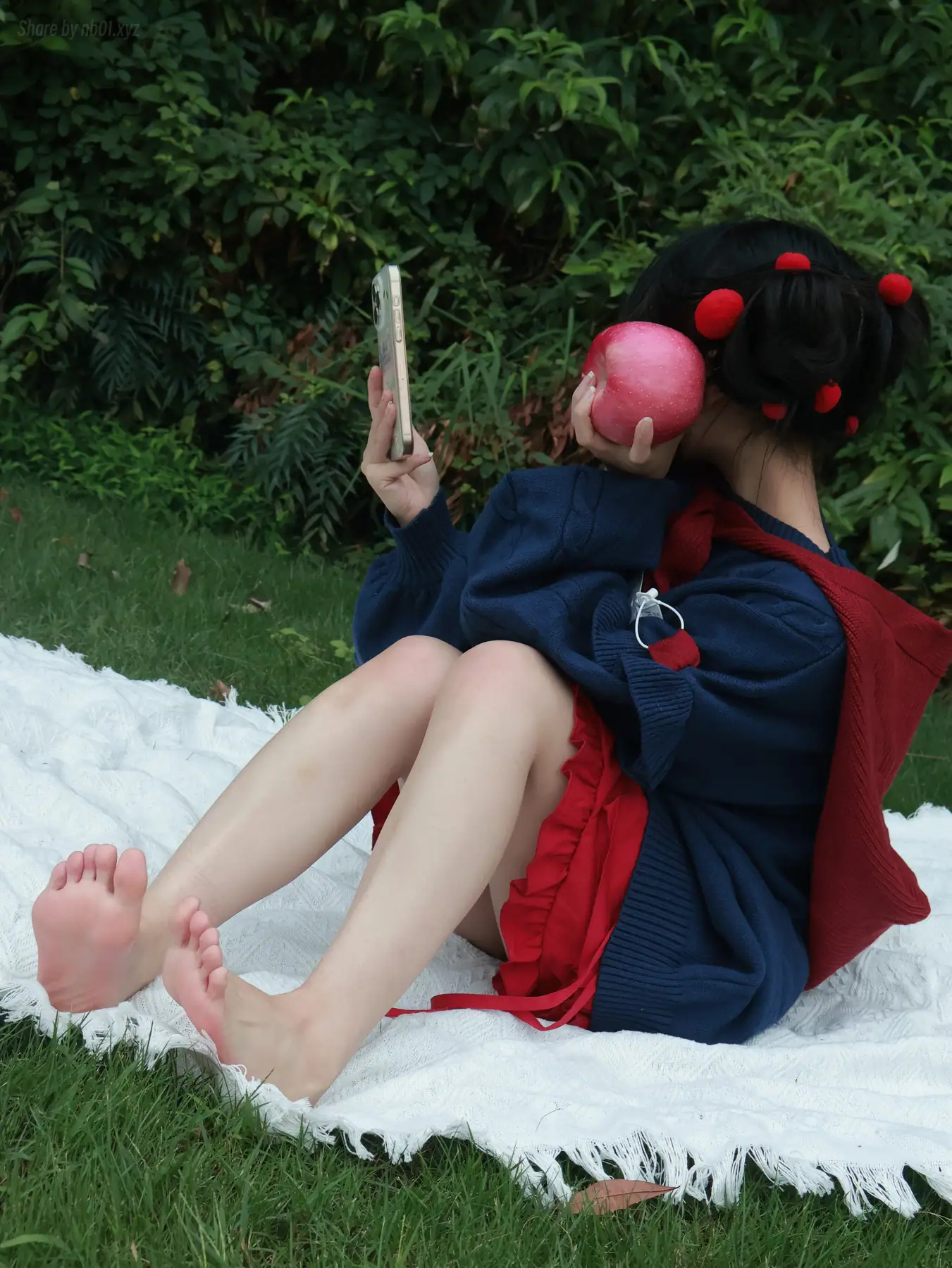 小羊蛋卷 - 毒苹果(14P_36.2M) 小羊蛋卷 - 毒苹果(14P_36.2M)_nb01.xyz_0014 图片8