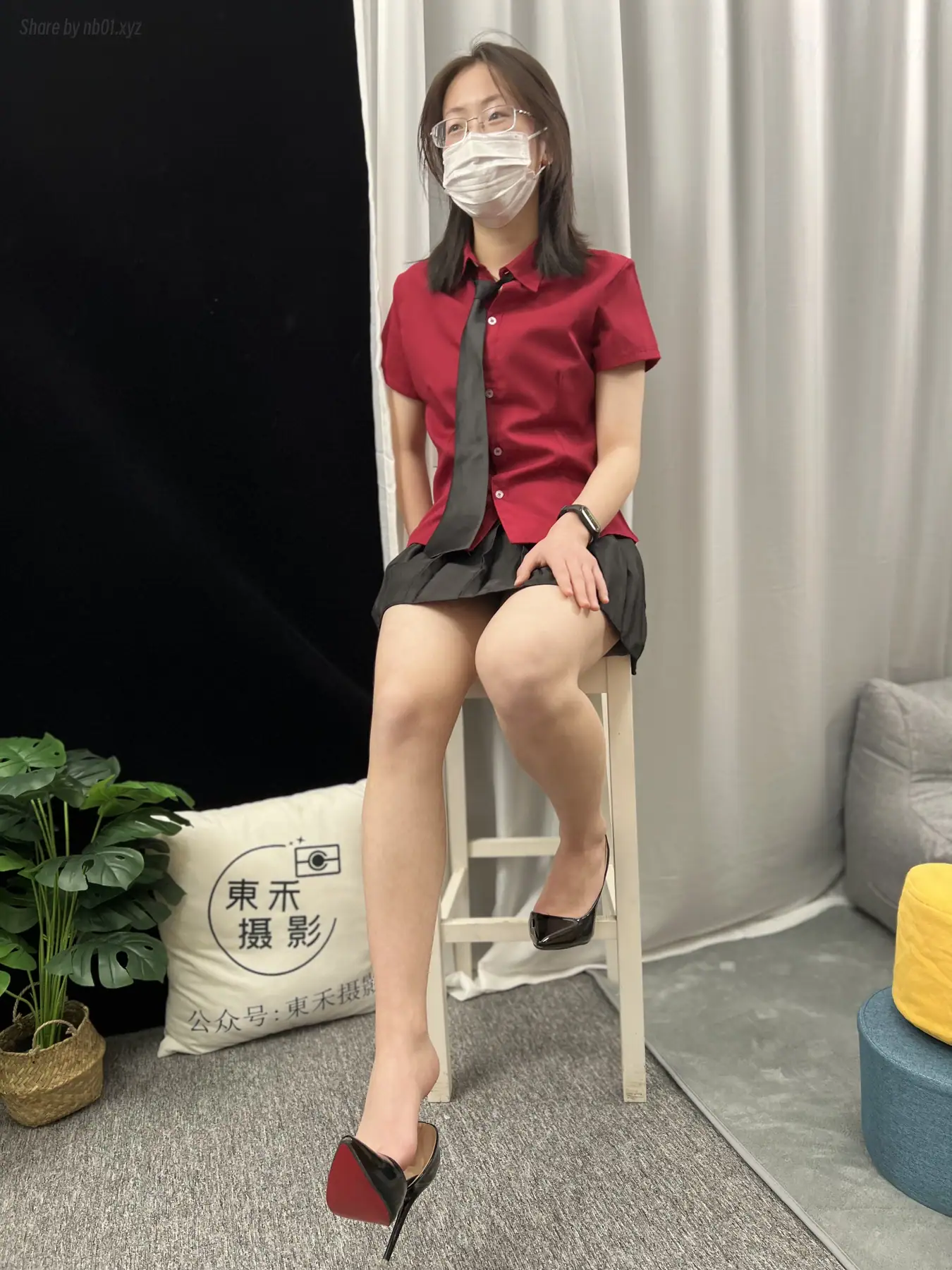 [三禾摄影]No.021 短裙 凉拖 帆布鞋 高跟(217P+2V_5.8G) [三禾摄影]No.021 短裙 凉拖 帆布鞋 高跟(217P+2V_5.8G)_nb01.xyz_0142 图片4