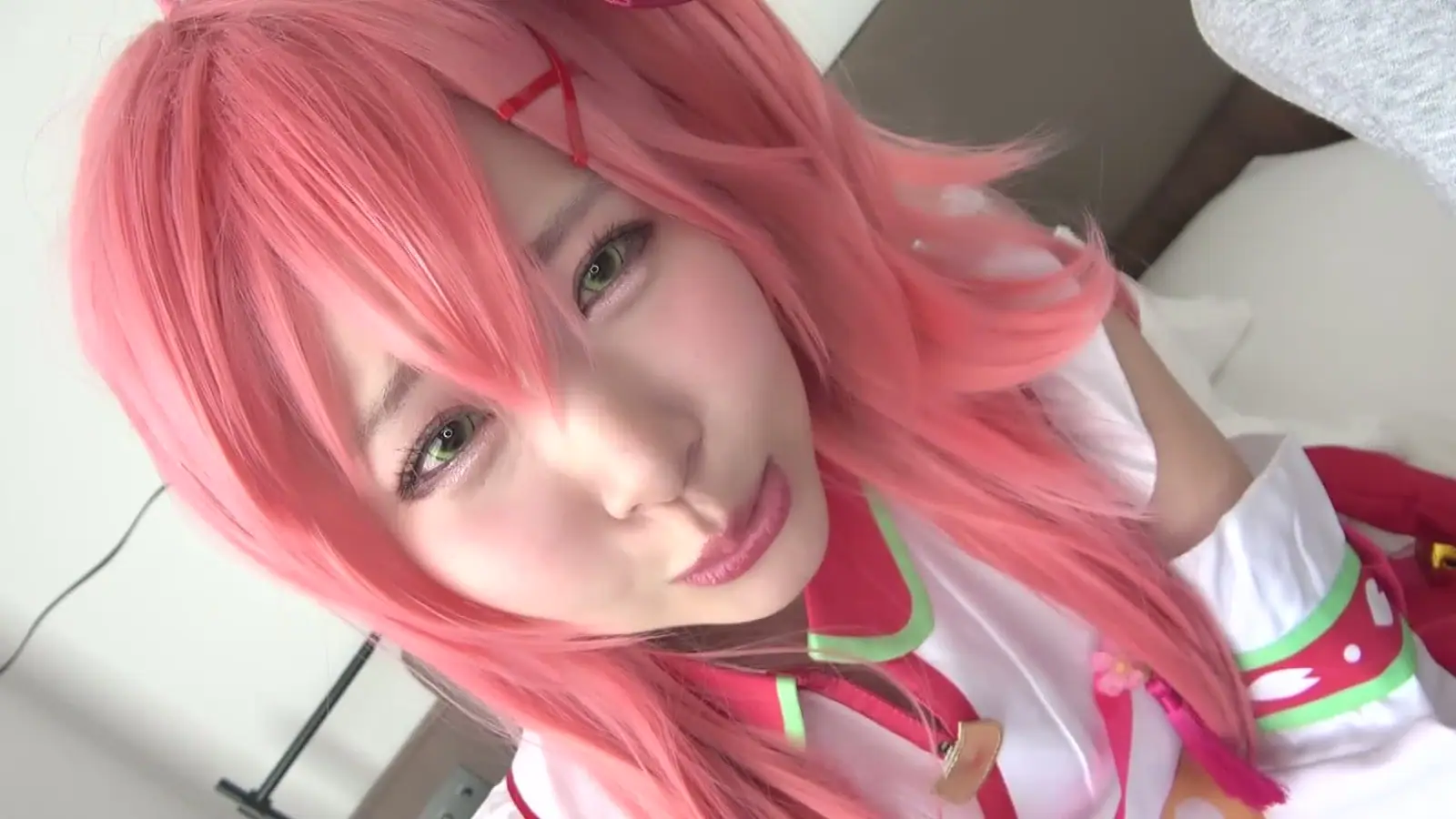 ブエナビスタ - BUENA304_体感200回以上イキまくる異常感度綺麗な乳首を指でピンピン弾くだけで乳首イキオホりながらヨリ目でベロ出しイキ絶頂ベロ射されニコニコしながら精子ゴックン女子大生レイヤー恋獄（れんごく）りりゅあ20歳_91699...