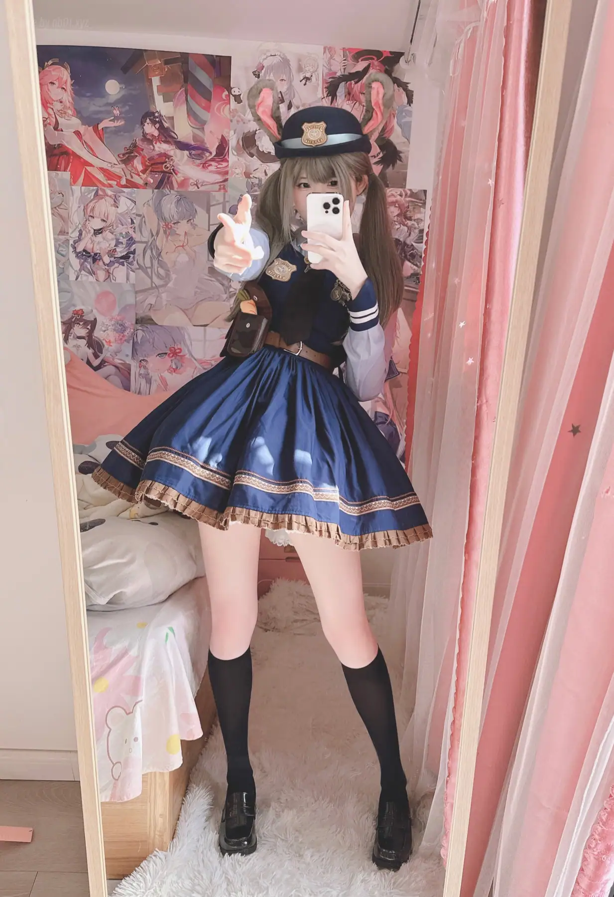 习呆呆 Misa呆呆 - 2025.11.30 ウサギ警官 兔子警官 疯狂动物城2(16P+1V_37.2M) 习呆呆 Misa呆呆 - 2025.11.30 ウサギ警官 兔子警官 疯狂动物城2(16P+1V_37.2M)_nb01.xyz_0001