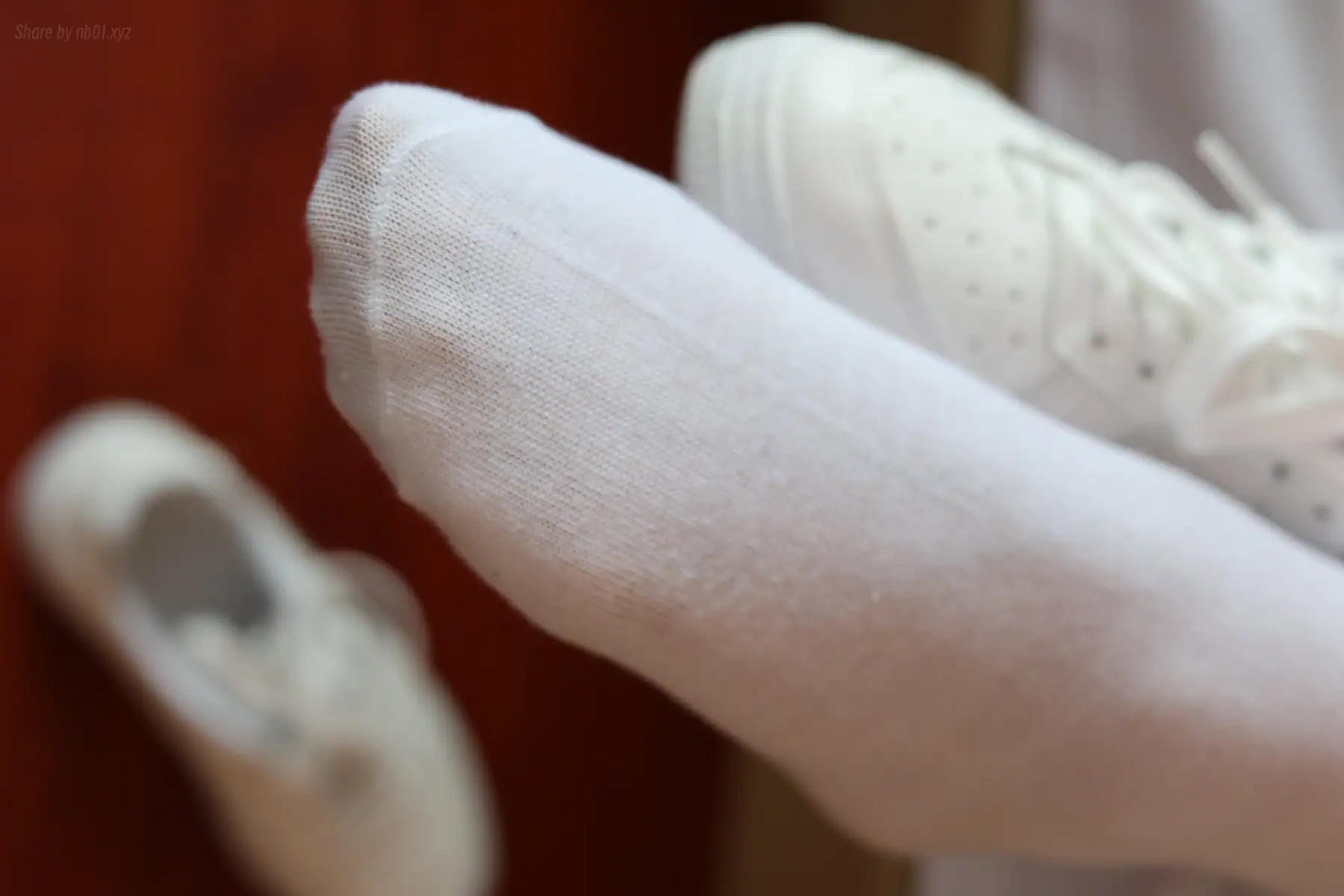 [三禾摄影]No.016 小白鞋 白袜 肉丝(206P_305.5M) [三禾摄影]No.016 小白鞋 白袜 肉丝(206P_305.5M)_nb01.xyz_0108 图片4