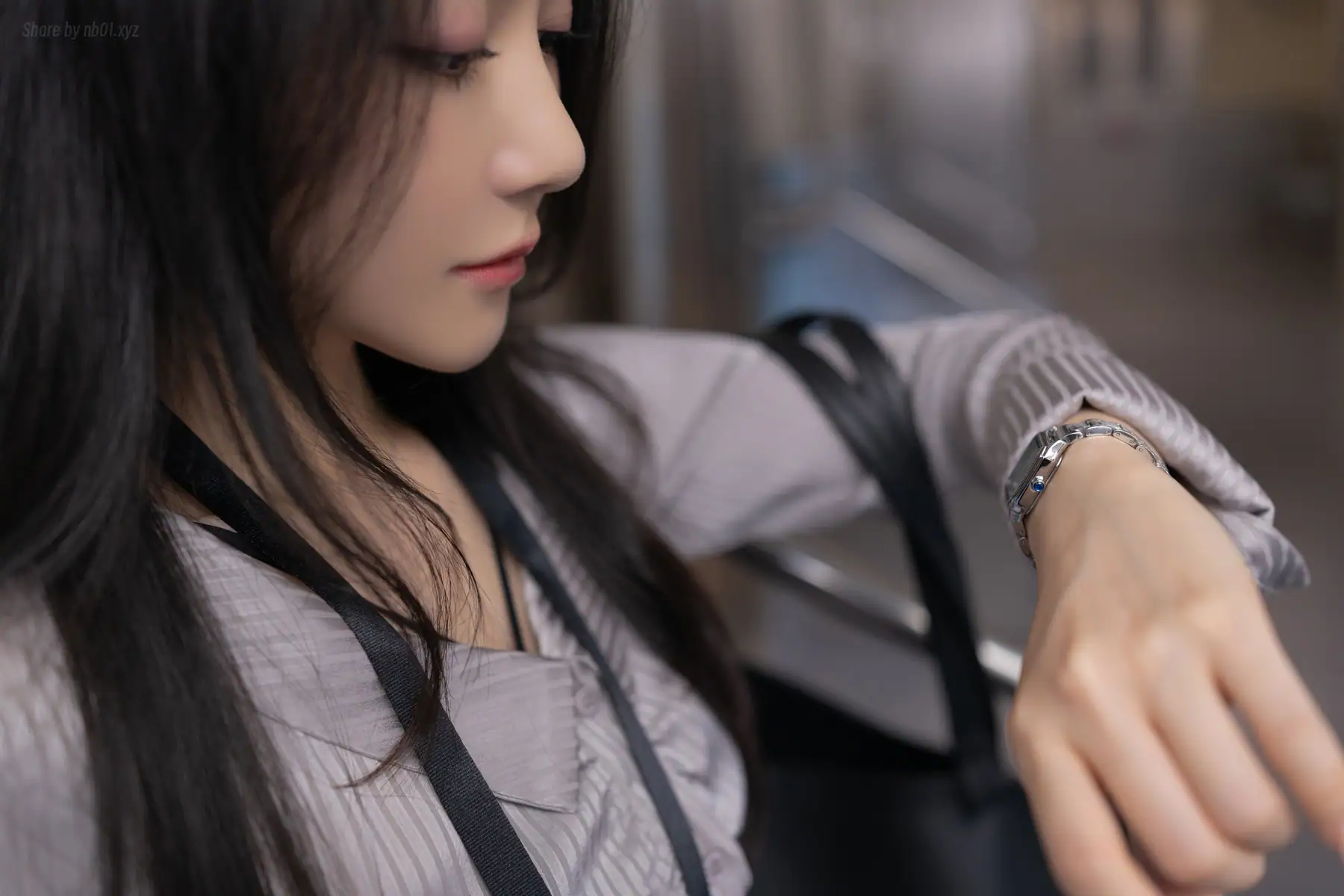 [内购无水印]鱼子酱Fish - 秀人网模特 催眠地铁(120P_259.8M) [内购无水印]鱼子酱Fish - 秀人网模特 催眠地铁(120P_259.8M)_nb01.xyz_0014 图片3