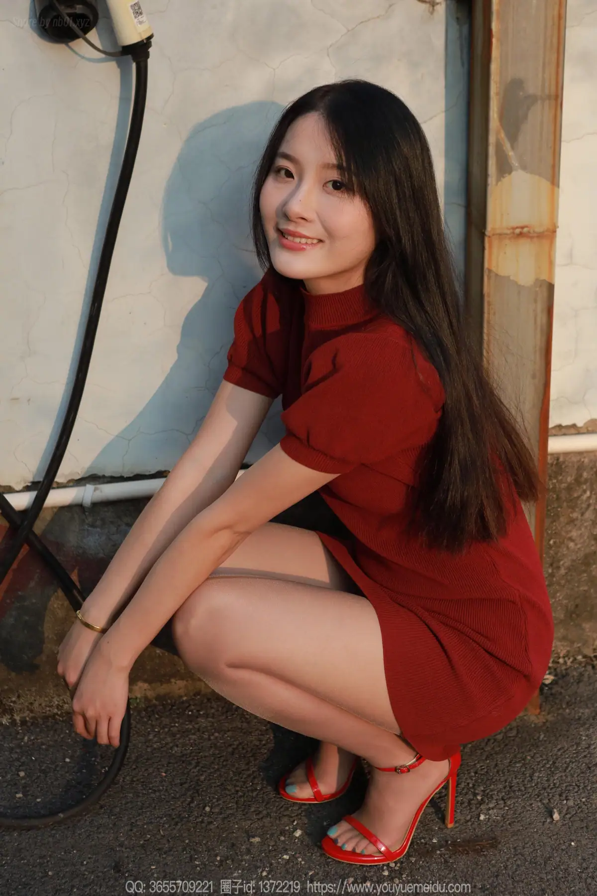 [IESS异思趣向]Pack-20260116-C 婉萍 - 红苹果（下）(75P_79.0M) [IESS异思趣向]Pack-20260116-C 婉萍 - 红苹果（下）(75P_79.0M)_nb01.xyz_0017 图片4