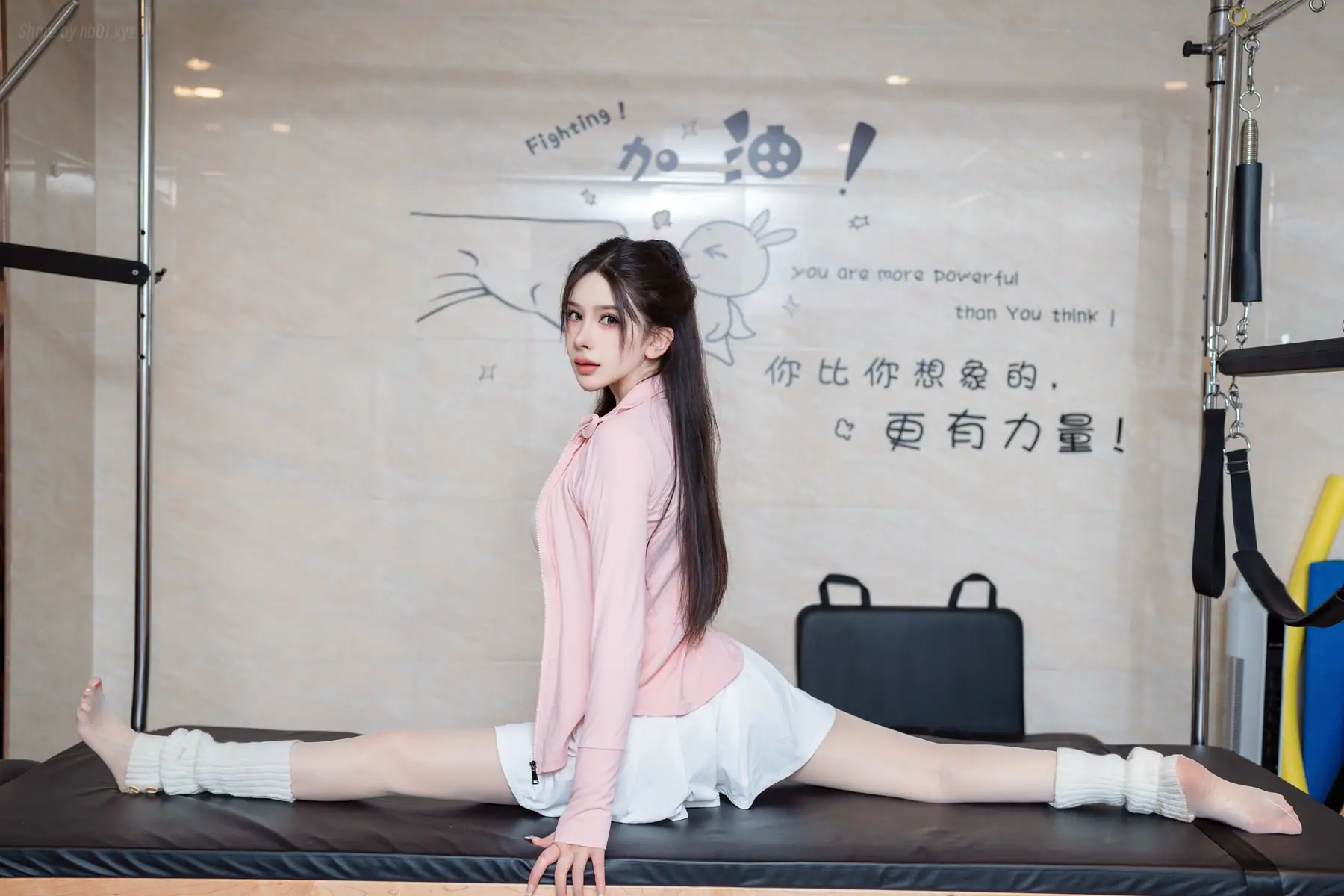 [内购无水印]Li Li Sha(李丽莎) - 秀人网模特 双人缠绵(90P_560.2M) [内购无水印]Li Li Sha(李丽莎) - 秀人网模特 双人缠绵(90P_560.2M)_nb01.xyz_0006 图片2