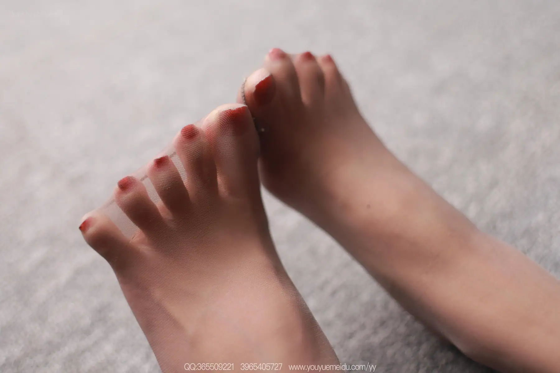 [IESS异思趣向]Pack-20260207-I 美子 - 椅下视角（下）(82P_107.1M) [IESS异思趣向]Pack-20260207-I 美子 - 椅下视角（下）(82P_107.1M)_nb01.xyz_0055 图片4