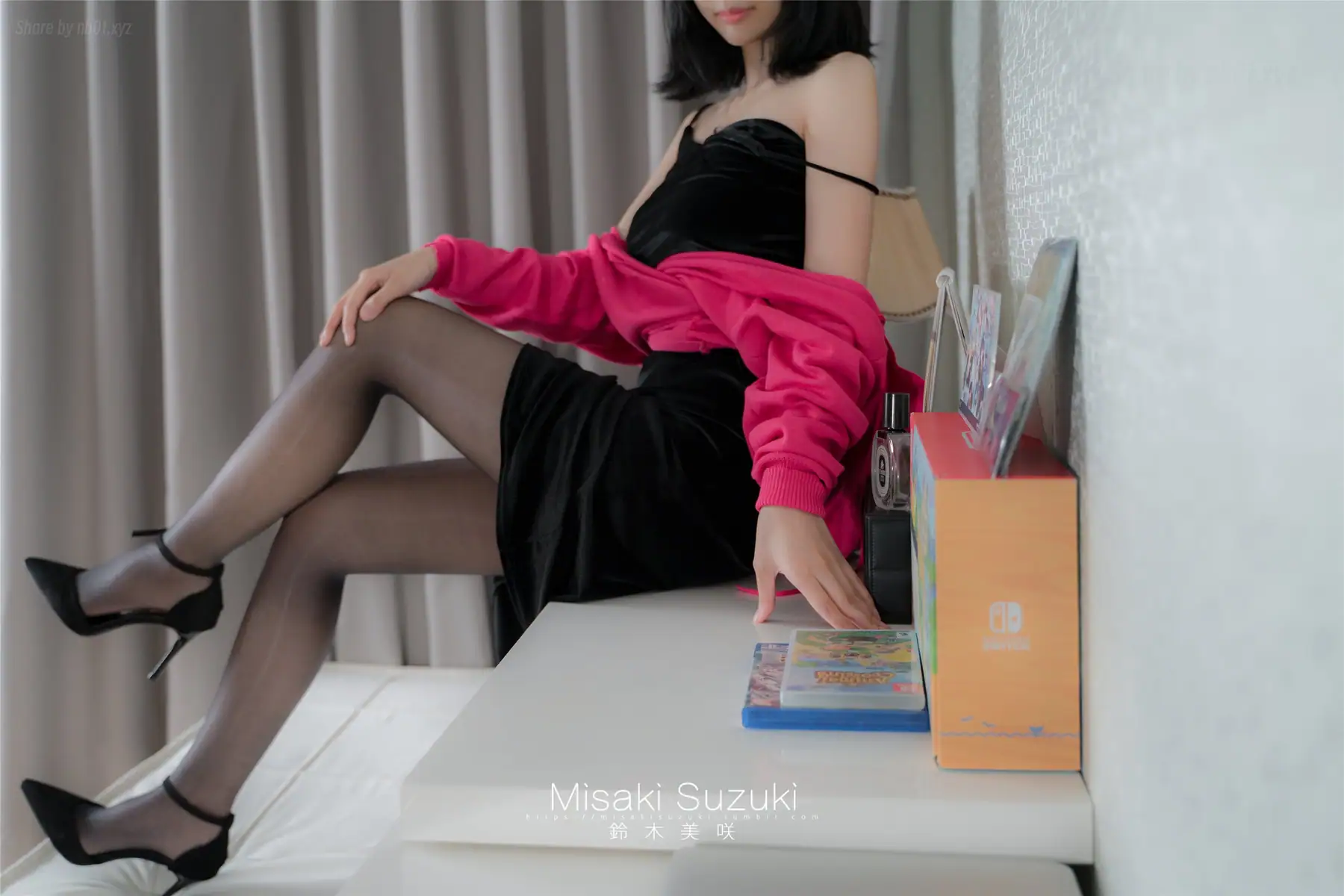 铃木美咲(Misaki Suzuki) - 美人女教师想和我谈恋爱？骗人的吧！第一话(46P+1V_2.2G) 铃木美咲(Misaki Suzuki) - 美人女教师想和我谈恋爱？骗人的吧！第一话(46P+1V_2.2G)_nb01.xyz_0...