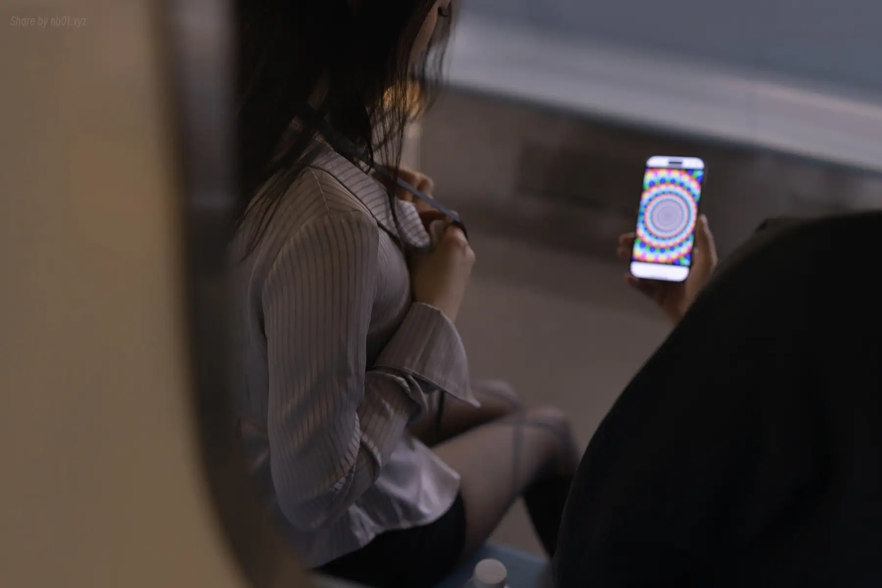 [内购无水印]鱼子酱Fish - 秀人网模特 催眠地铁(120P_259.8M) [内购无水印]鱼子酱Fish - 秀人网模特 催眠地铁(120P_259.8M)_nb01.xyz_0022 图片4