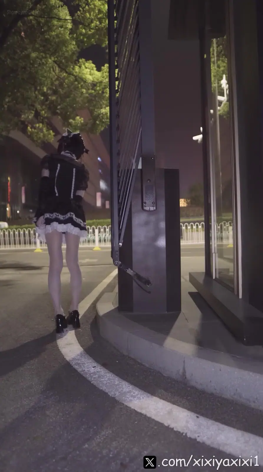曦曦呀曦曦(@xixiyaxixi) - T039 [1080p] 妹抖风短裙人行道 Maid-style dress sidewalk(7P+1V_242.7M) 曦曦呀曦曦(@xixiyaxixi) - T039 [1080p] 妹抖风短裙...