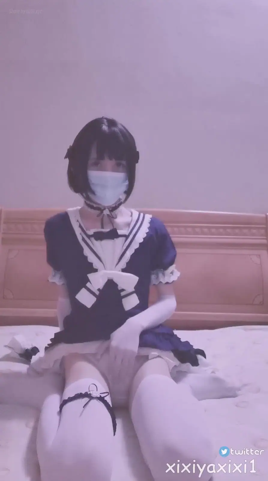 曦曦呀曦曦(@xixiyaxixi) - Y003 [1080p] 室内软妹服  wearing glove stockings and drop a cumshot on hand(8P+1V_251.4M) 曦曦呀曦曦(@xixiyaxix...