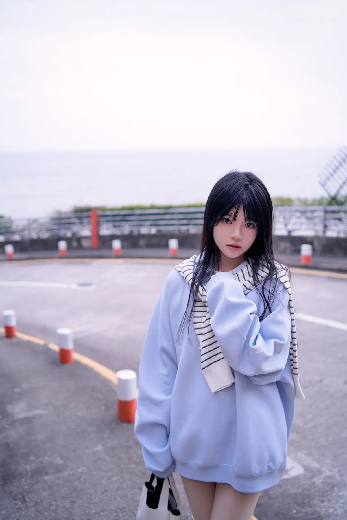 桜桃喵 - 蓝(20P_97.2M) 桜桃喵 - 蓝(20P_97.2M)_nb01.xyz_0004 图片2