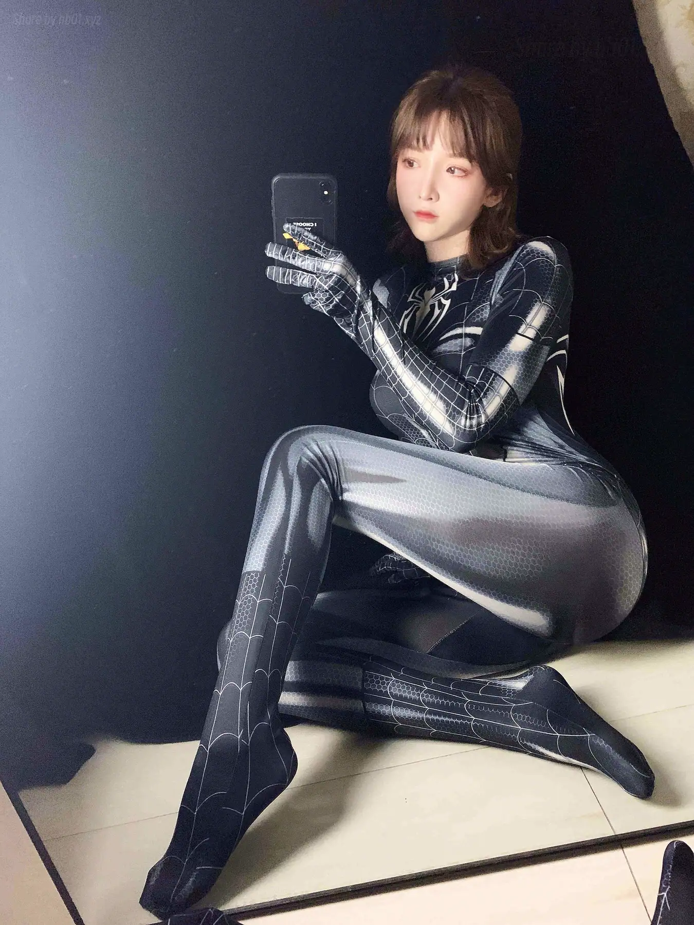 一小央泽(yixiaoyangze) - 黑蜘蛛(30P_99.9M) 一小央泽(yixiaoyangze) - 黑蜘蛛(30P_99.9M)_nb01.xyz_0002 图片2