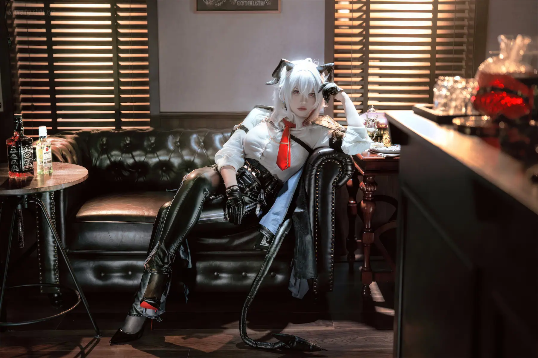 半半子 - 鸣潮 赞妮(57P_43.9M) 半半子 - 鸣潮 赞妮(57P_43.9M)_nb01.xyz_0014 图片2