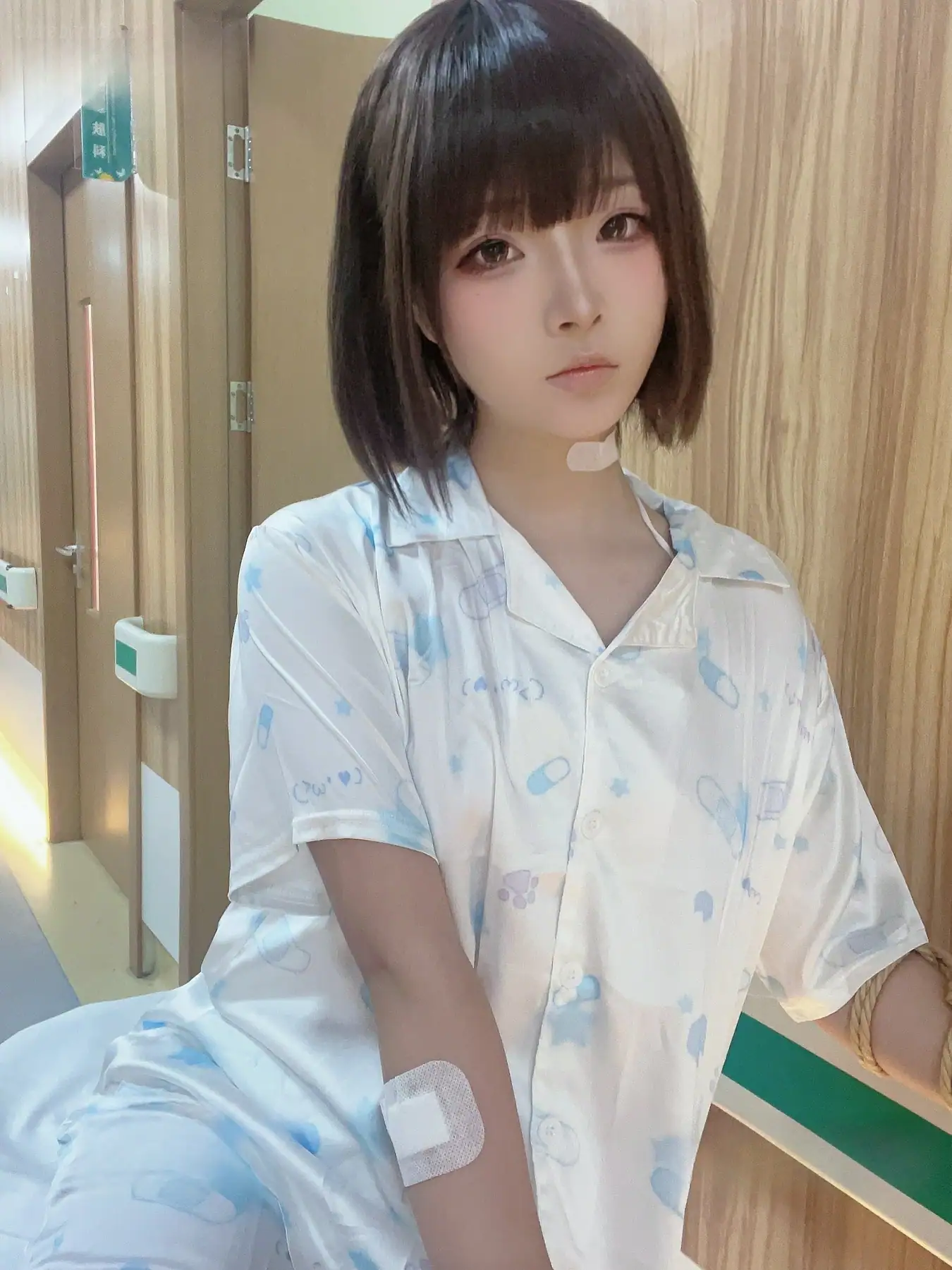 yuuhui玉汇 - 生病的妹妹(37P+2V_180.5M) yuuhui玉汇 - 生病的妹妹(37P+2V_180.5M)_nb01.xyz_0023 图片7