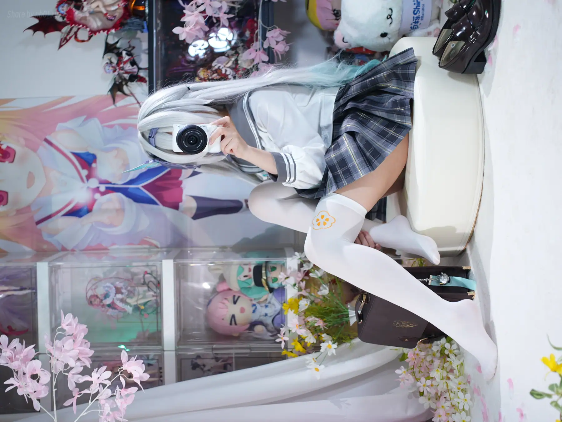 白栎Shirly - 春日流萤(130P+25V_7.1G) 白栎Shirly - 春日流萤(130P+25V_7.1G)_nb01.xyz_0001