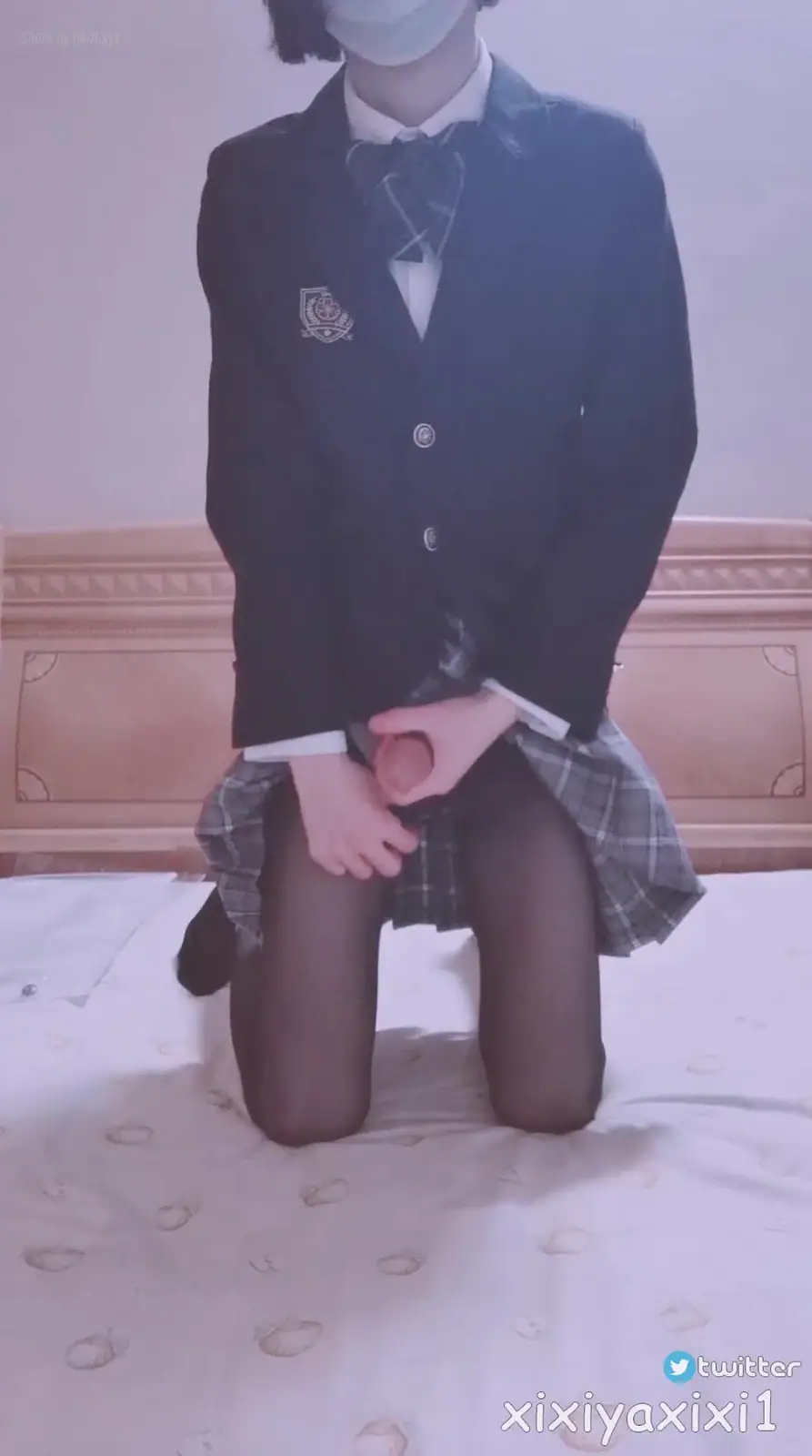 曦曦呀曦曦(@xixiyaxixi) - Y002 [1080p] JK服黑丝室内 Crossdresser in JK uniform masturbate at home(7P+1V_253.5M) 曦曦呀曦曦(@xixiyaxixi) -...