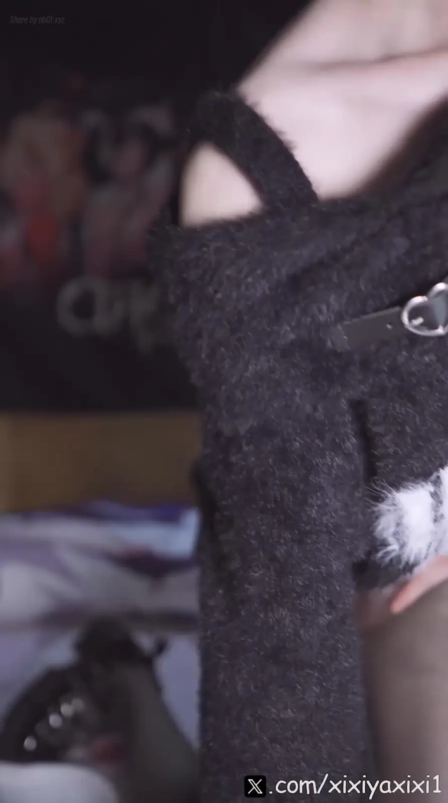 曦曦呀曦曦(@xixiyaxixi) - T043 露肩针织毛衣 卧室_Off-shoulder sweater indoor(8P+1V_341.7M) 曦曦呀曦曦(@xixiyaxixi) - T043 露肩针织毛衣 卧室_Off-shou...